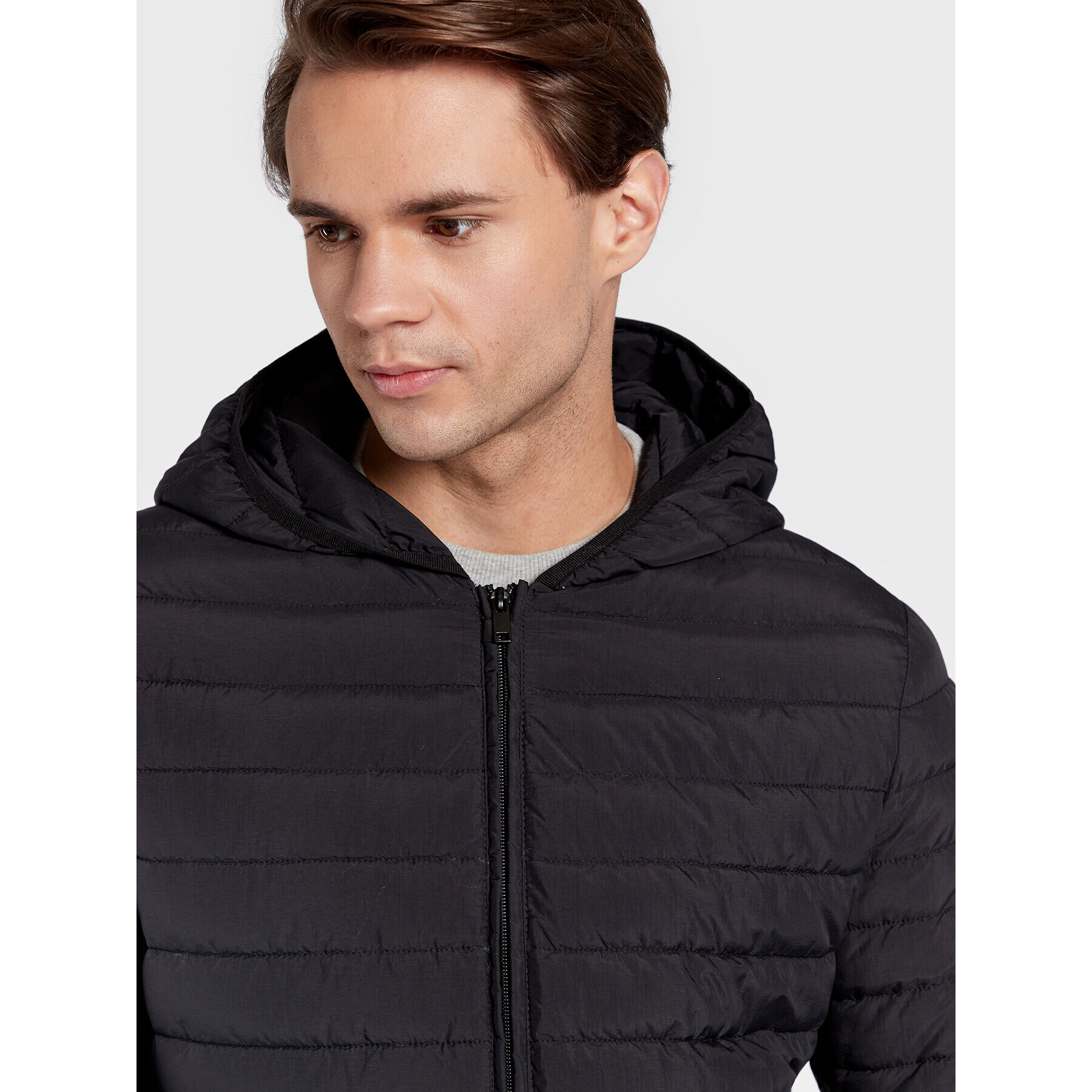 Trussardi Пухено яке Crinkle 52S00753 Черен Regular Fit - Pepit.bg