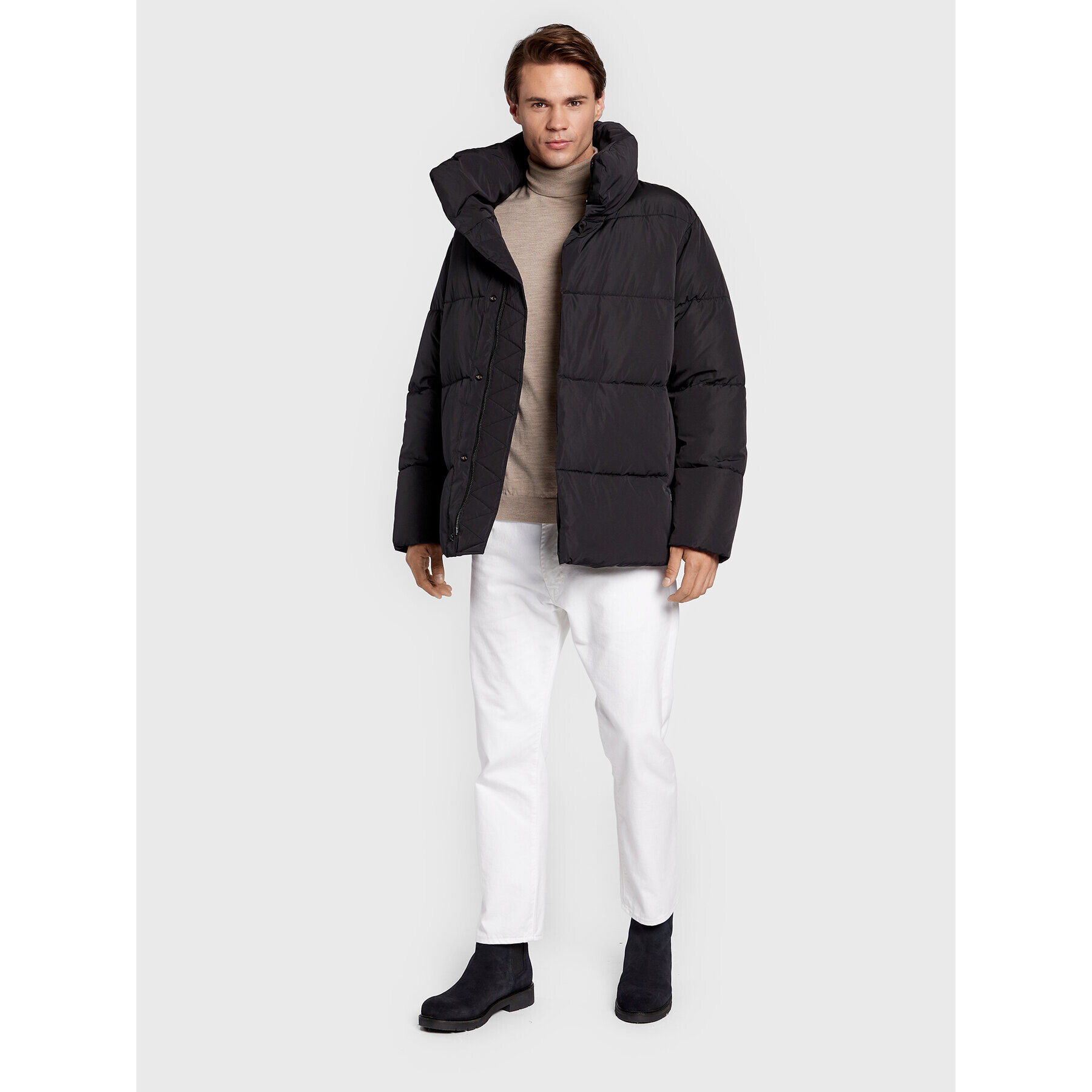 Trussardi Пухено яке Memory 52S00741 Черен Relaxed Fit - Pepit.bg