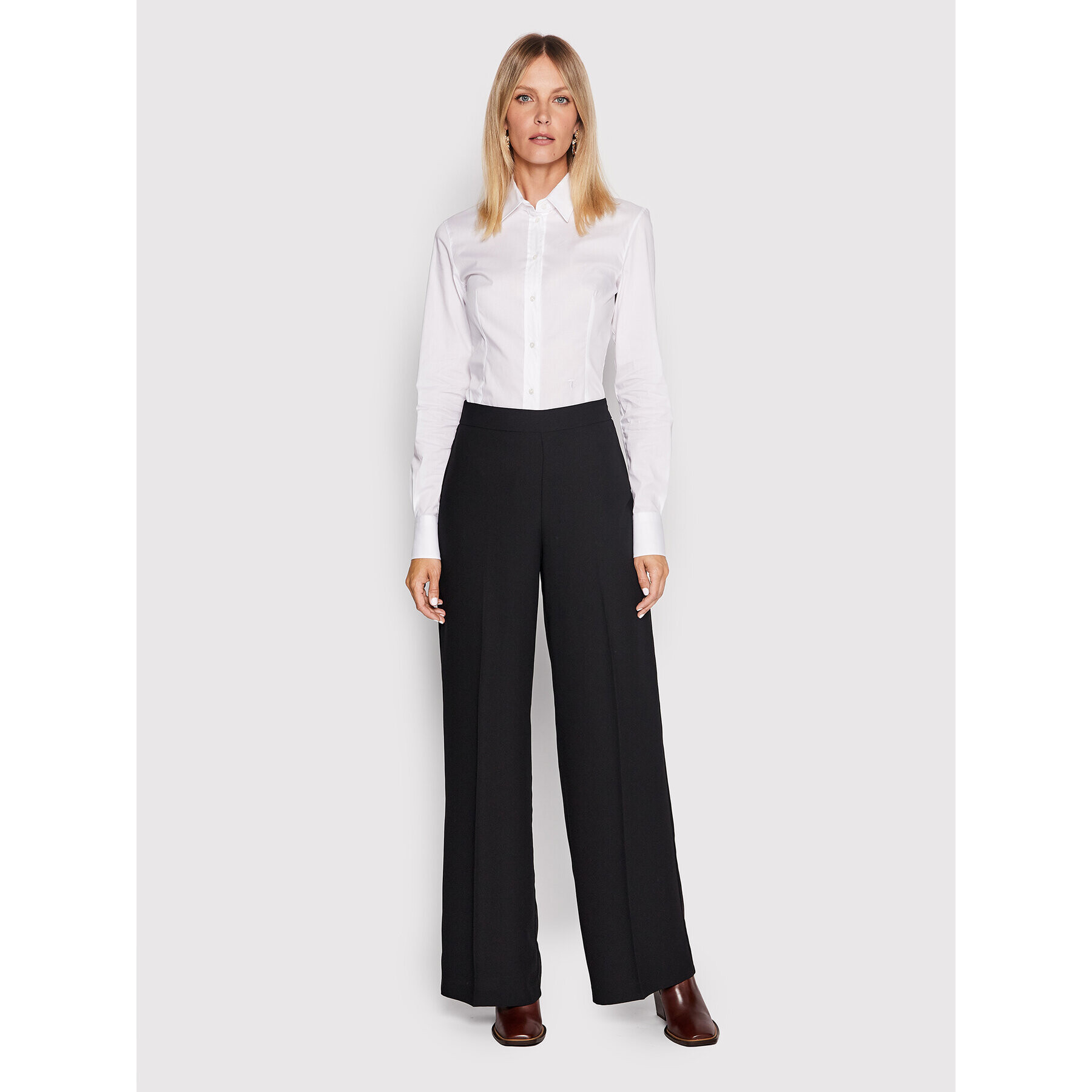 Trussardi Риза 56C00566 Бял Regular Fit - Pepit.bg