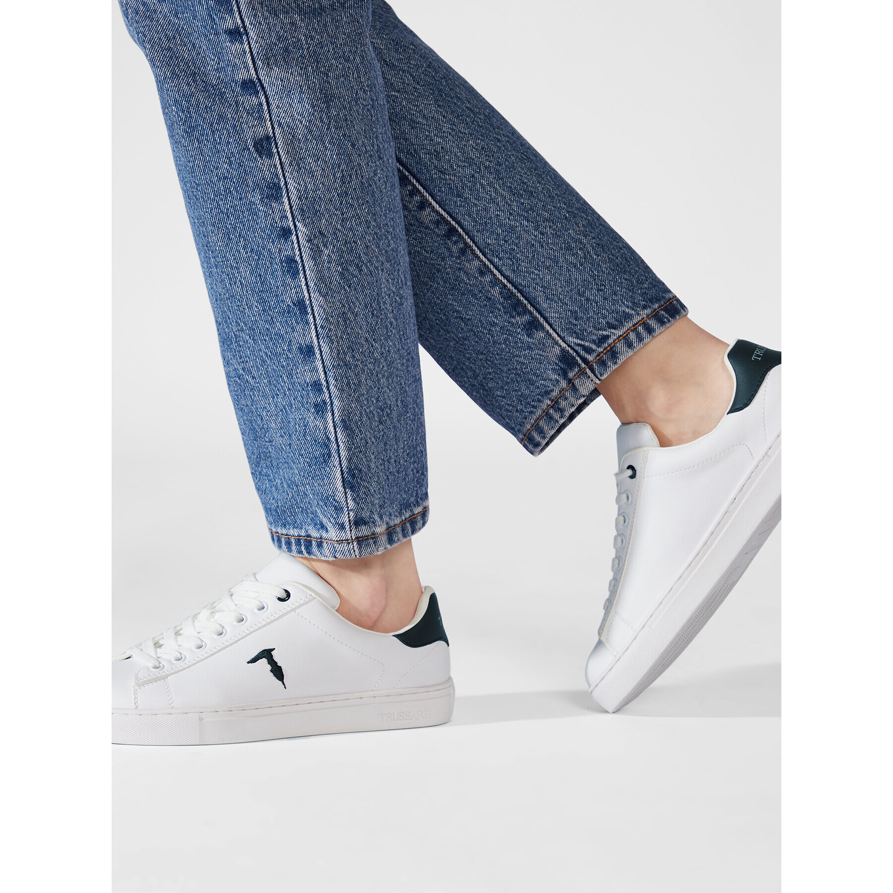 Trussardi Сникърси 79A00827 Бял - Pepit.bg