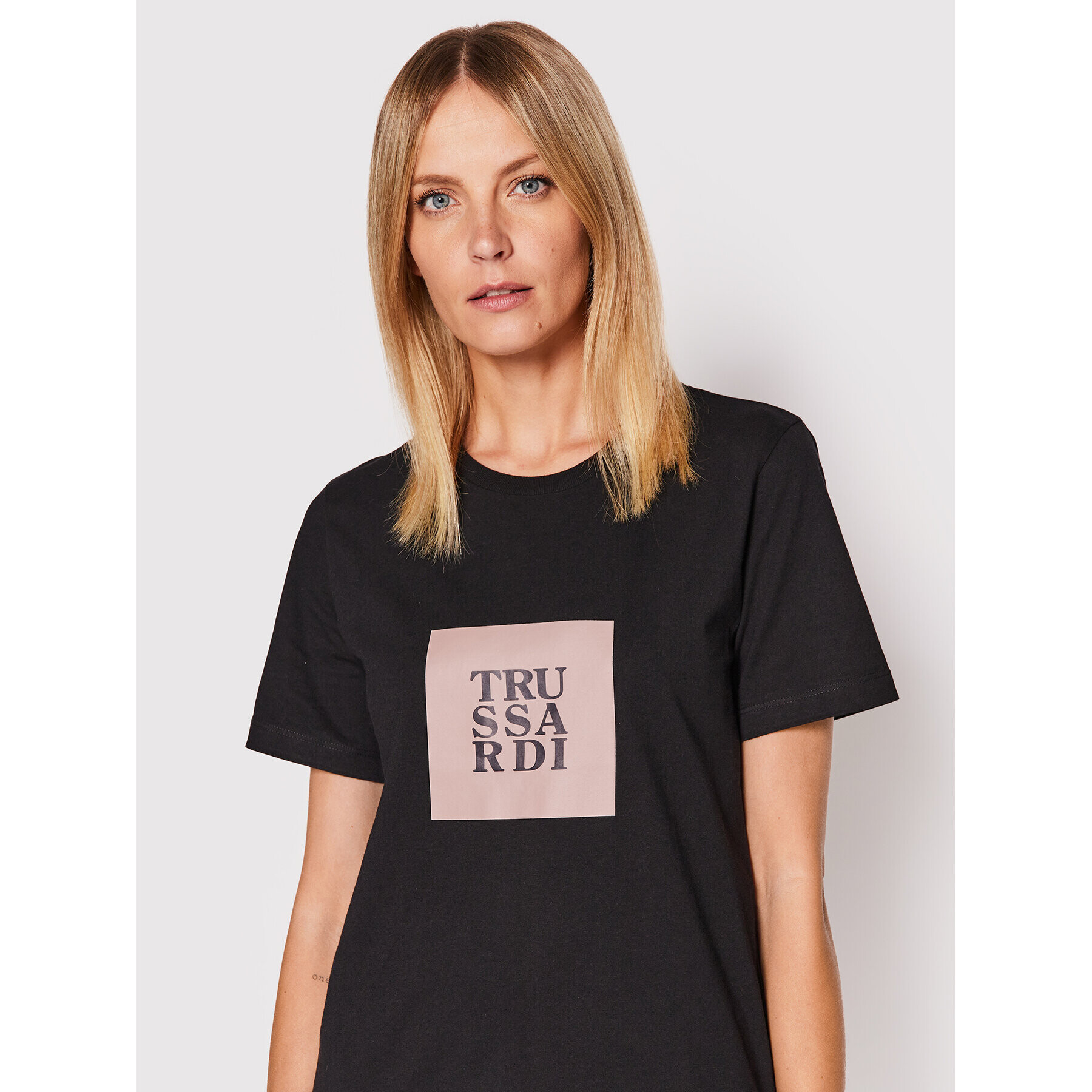 Trussardi Тишърт Logo 56T00505 Черен Regular Fit - Pepit.bg