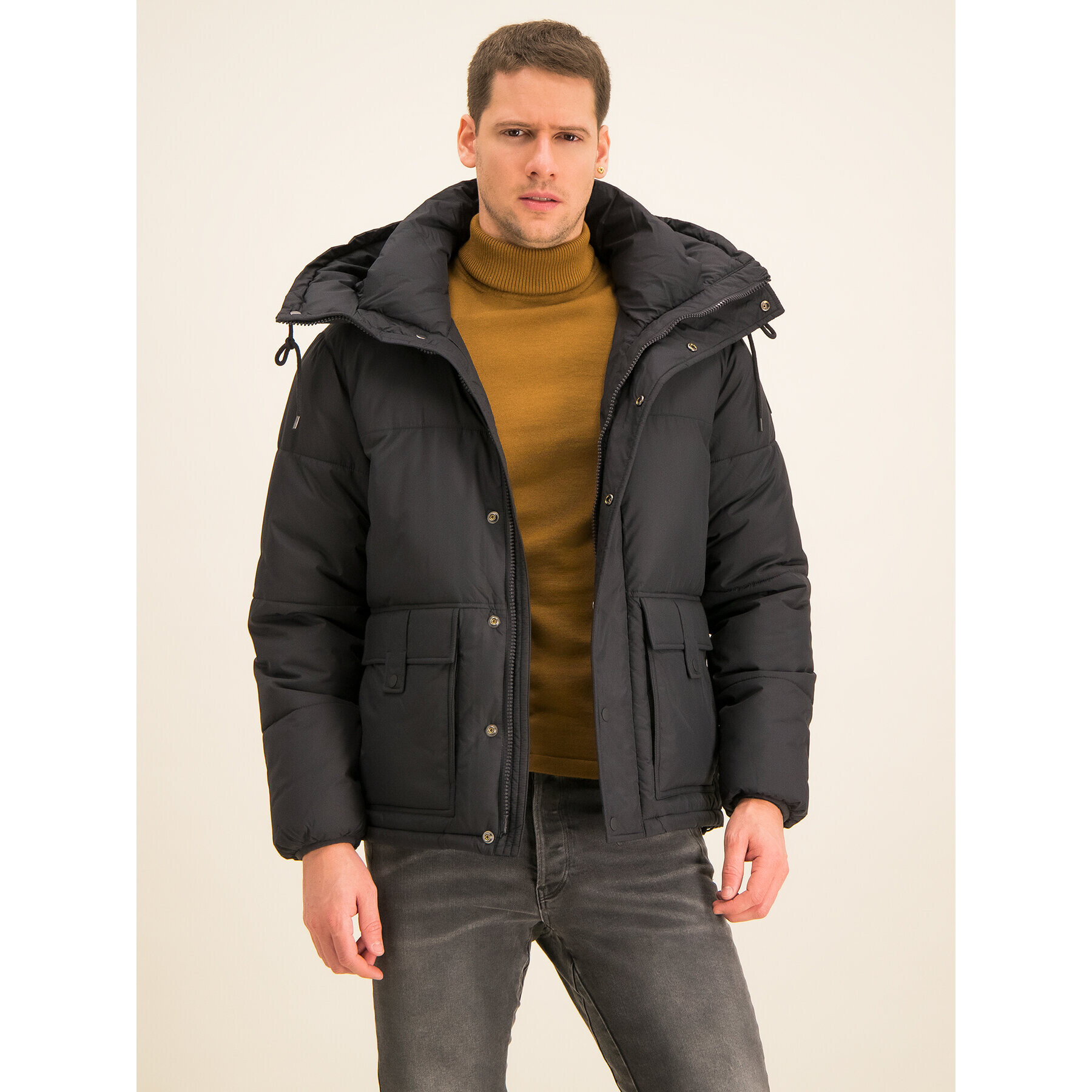 Trussardi Зимно яке 52S00346 Черен Regular Fit - Pepit.bg