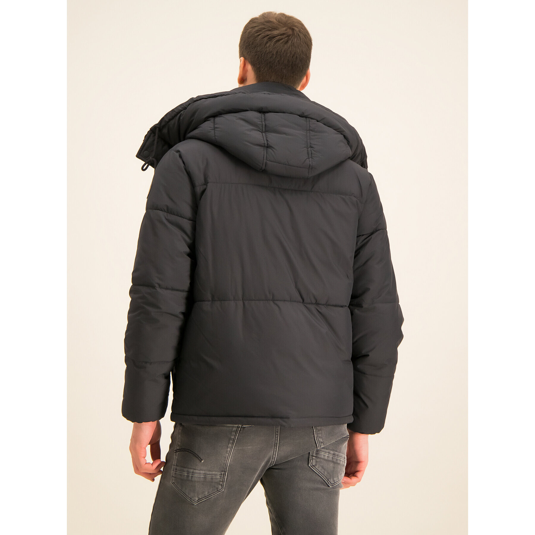 Trussardi Зимно яке 52S00346 Черен Regular Fit - Pepit.bg