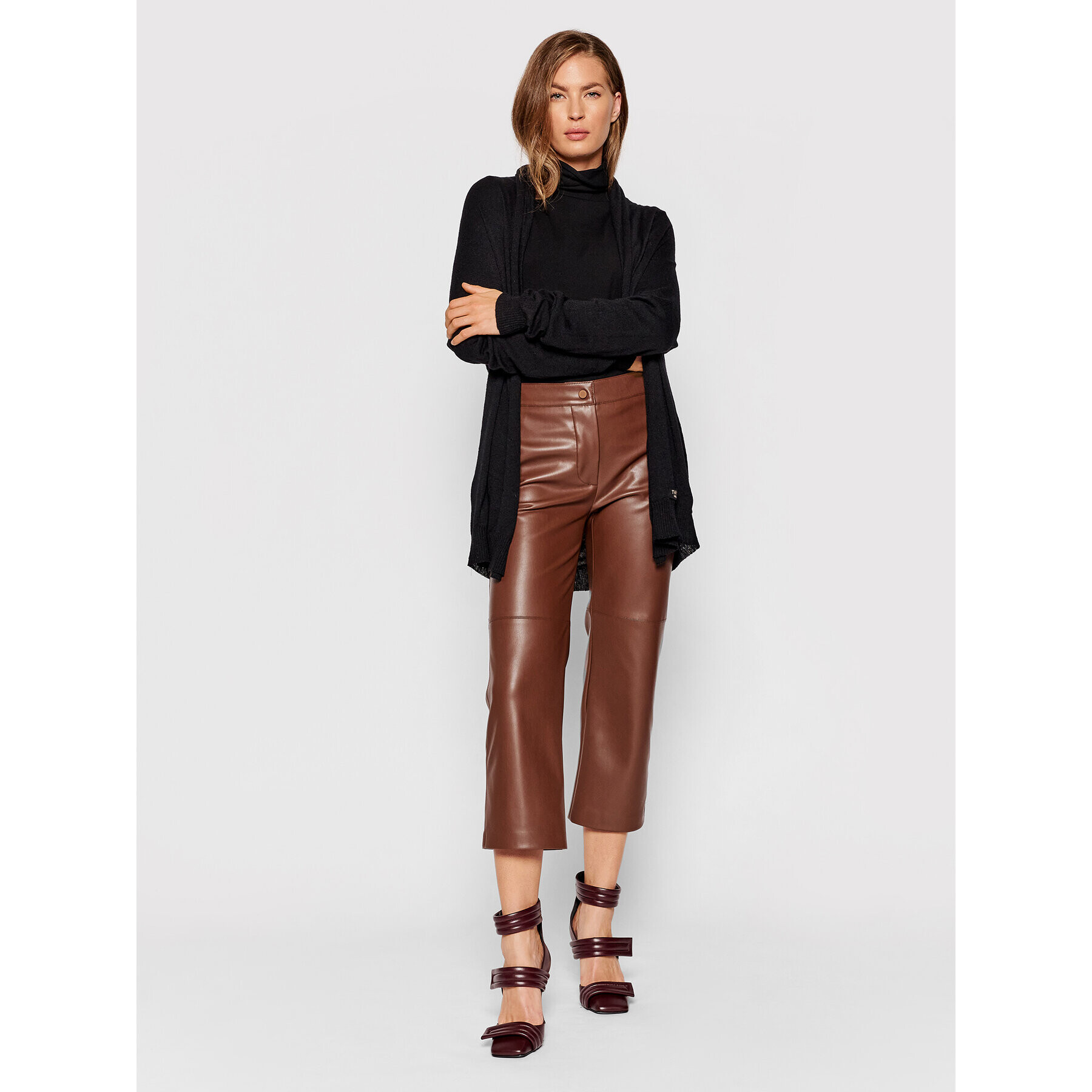 TWINSET Кардиган 212TP3251 Черен Relaxed Fit - Pepit.bg