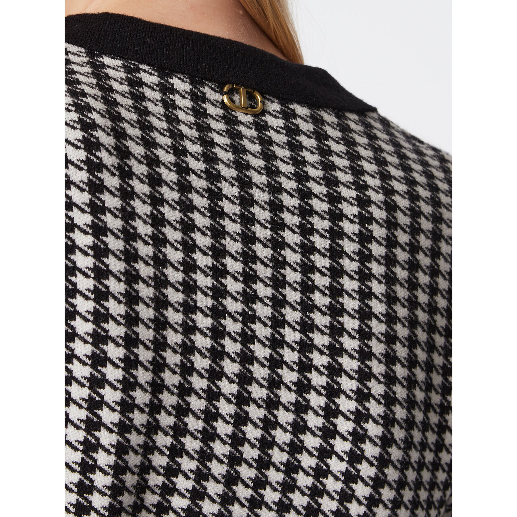 TWINSET Кардиган 222TT3300 Черен Regular Fit - Pepit.bg