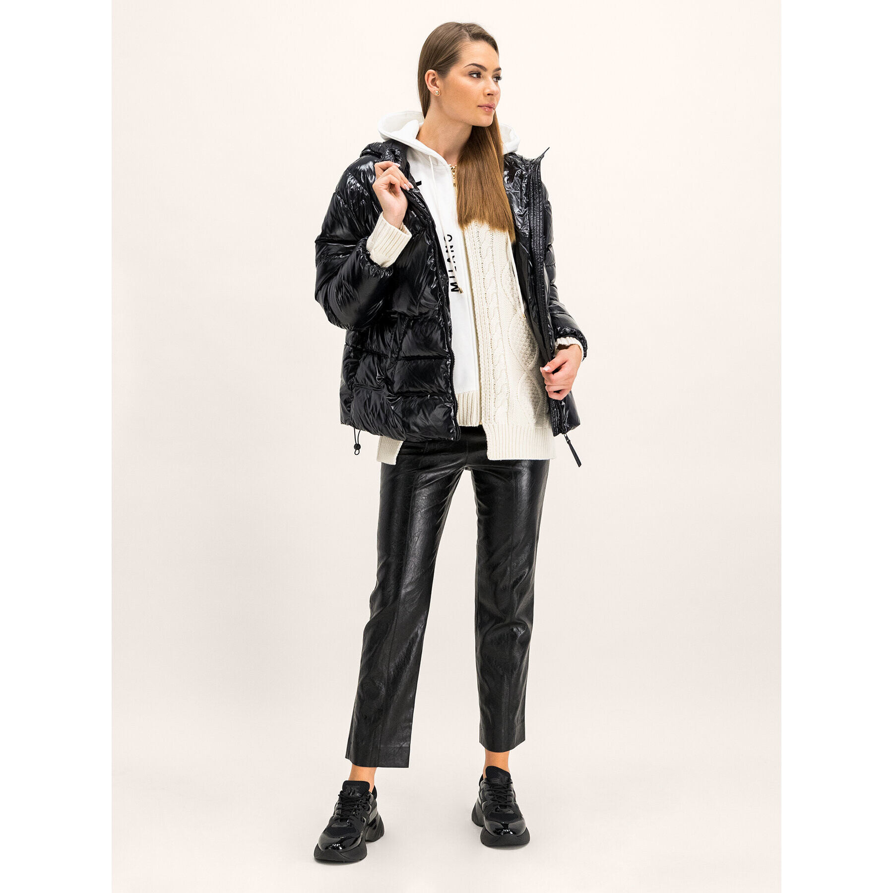 TWINSET Пухено яке 192TP2500 Черен Regular Fit - Pepit.bg
