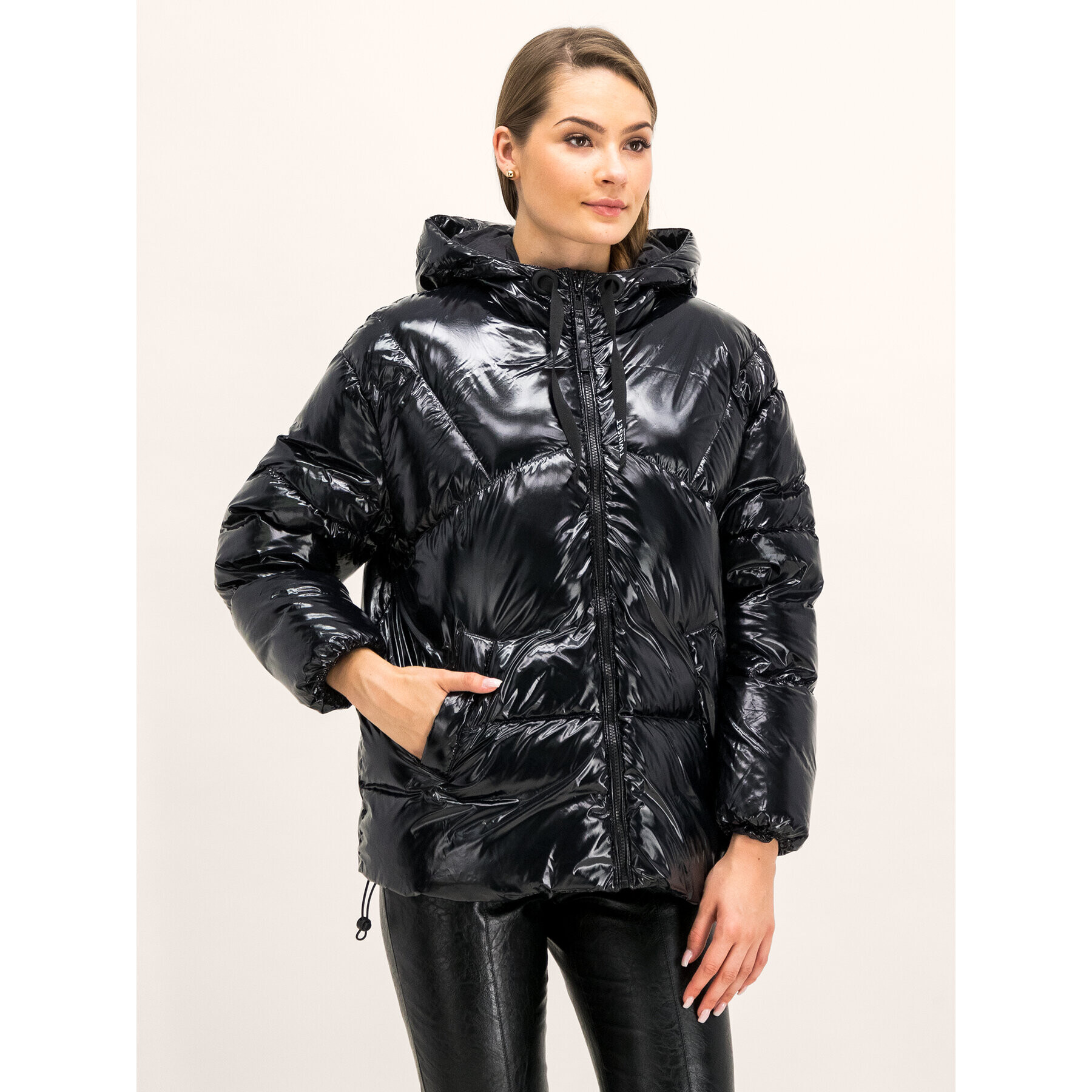 TWINSET Пухено яке 192TP2500 Черен Regular Fit - Pepit.bg