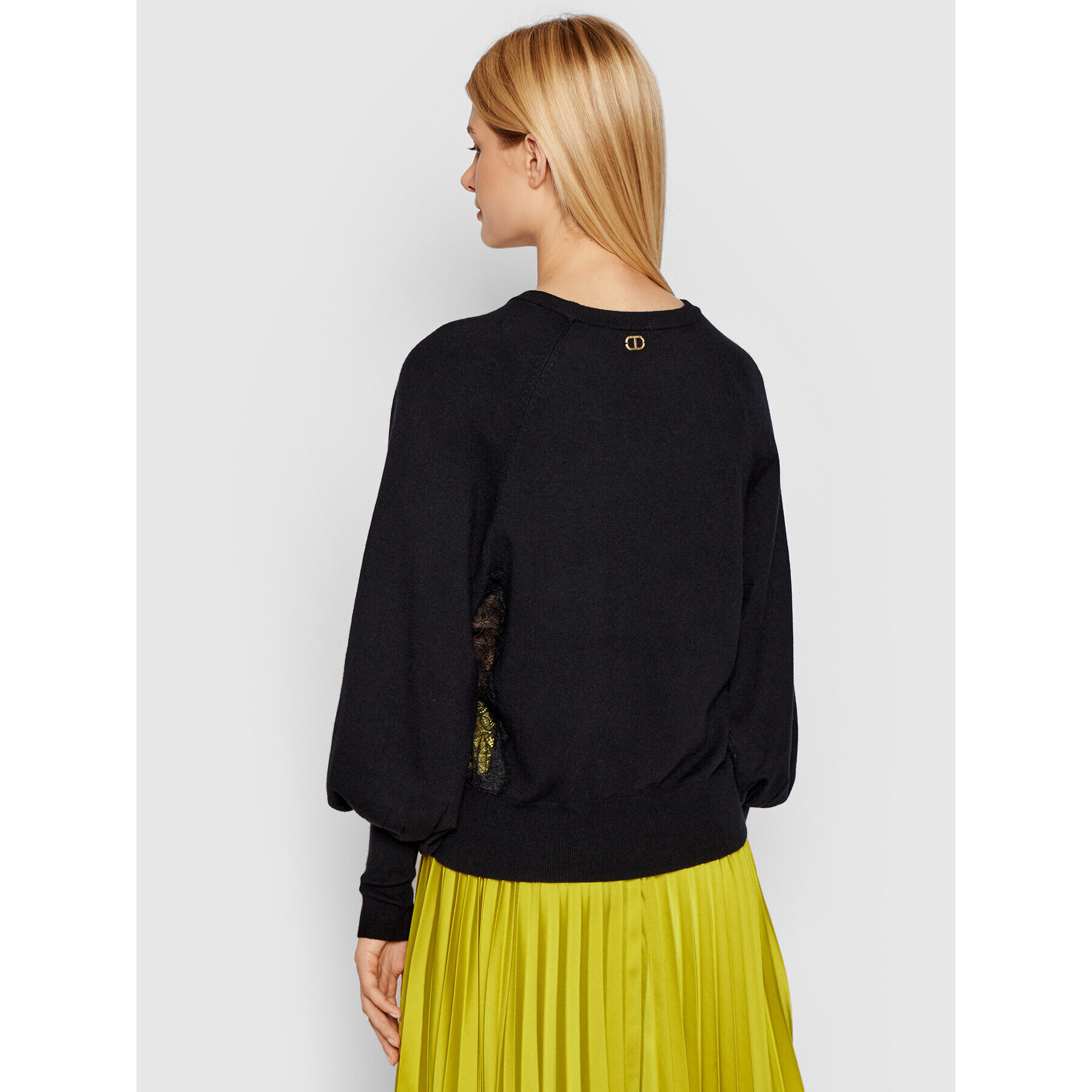 TWINSET Пуловер 212TP3203 Черен Regular Fit - Pepit.bg