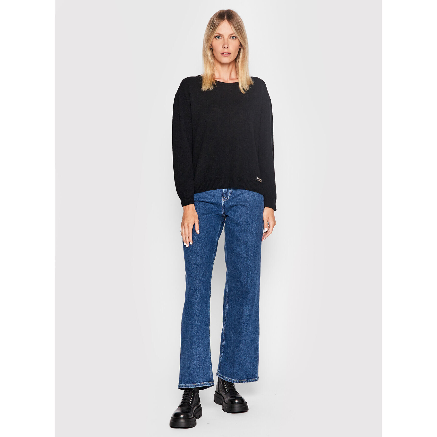 TWINSET Пуловер 222TP3350 Черен Regular Fit - Pepit.bg