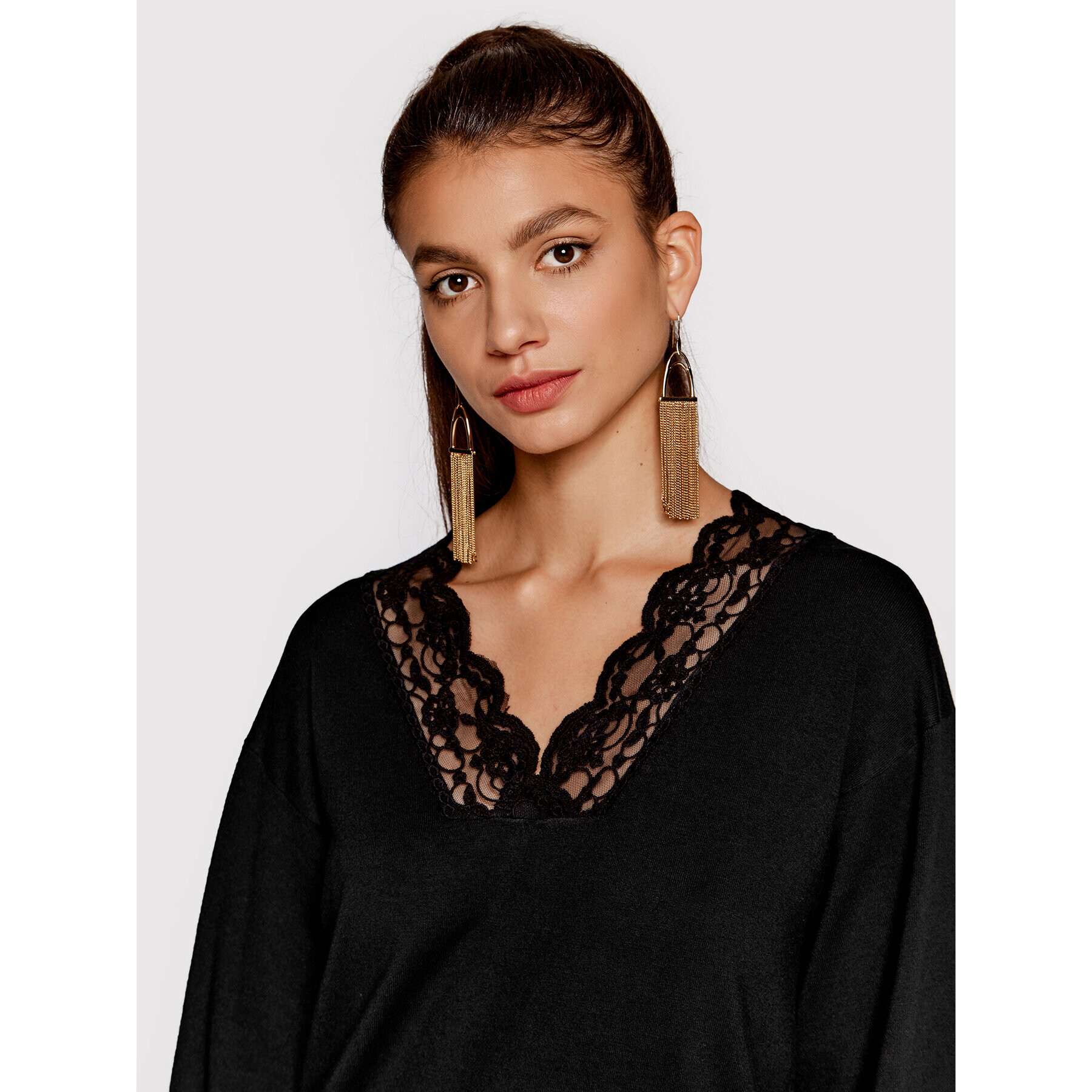 TWINSET Пуловер 222TP3362 Черен Regular Fit - Pepit.bg