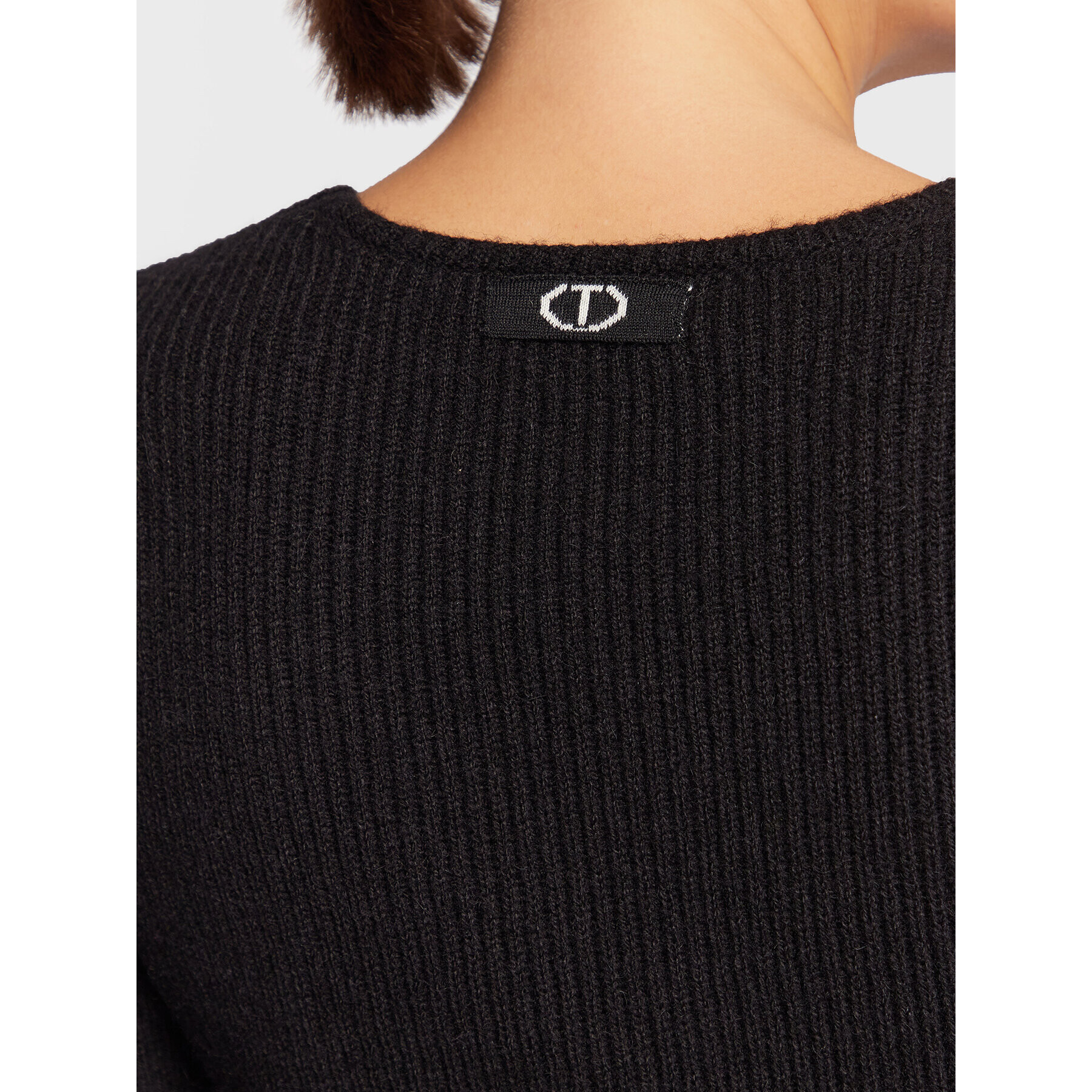 TWINSET Пуловер 222TT3331 Черен Slim Fit - Pepit.bg