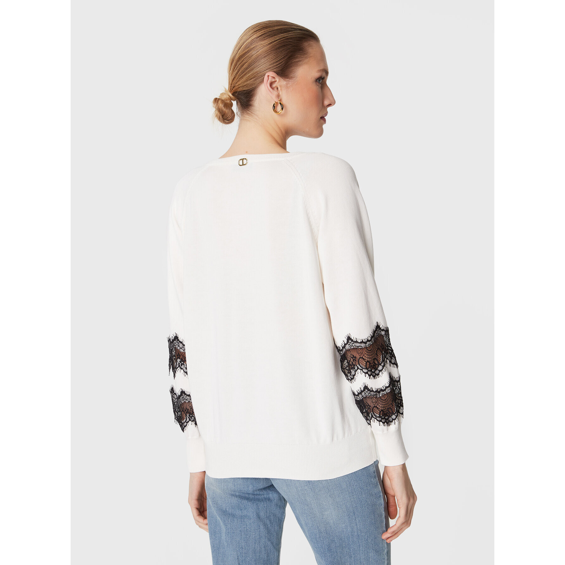 TWINSET Пуловер 231TP3230 Бял Relaxed Fit - Pepit.bg