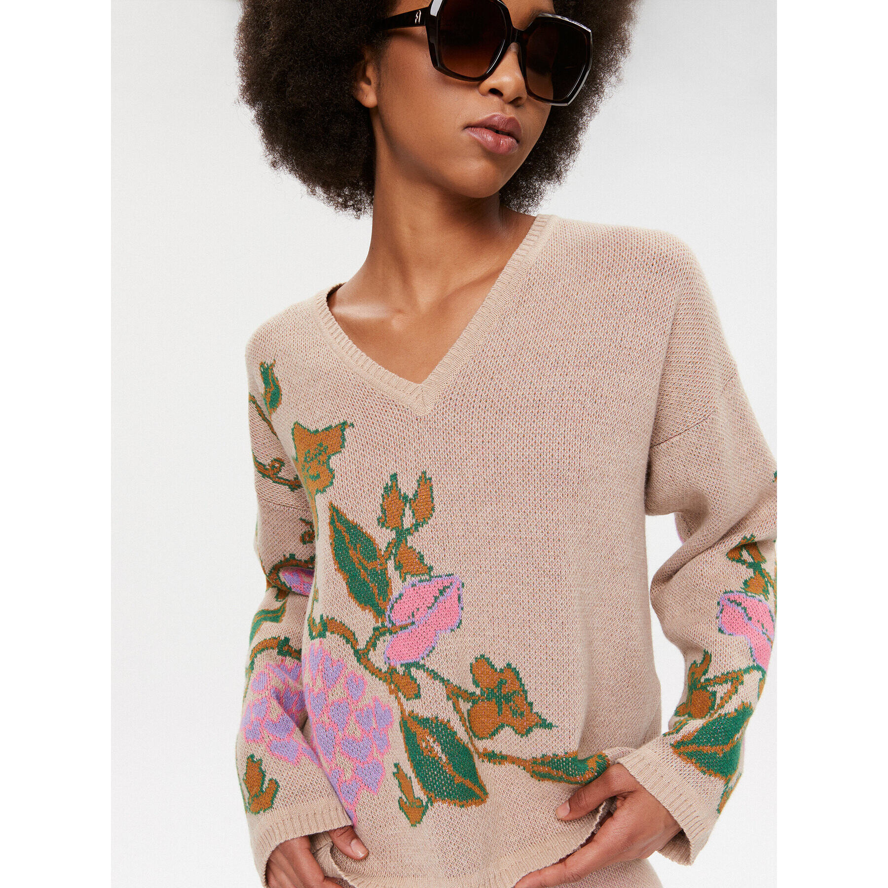 TWINSET Пуловер 232TP3680 Бежов Loose Fit - Pepit.bg