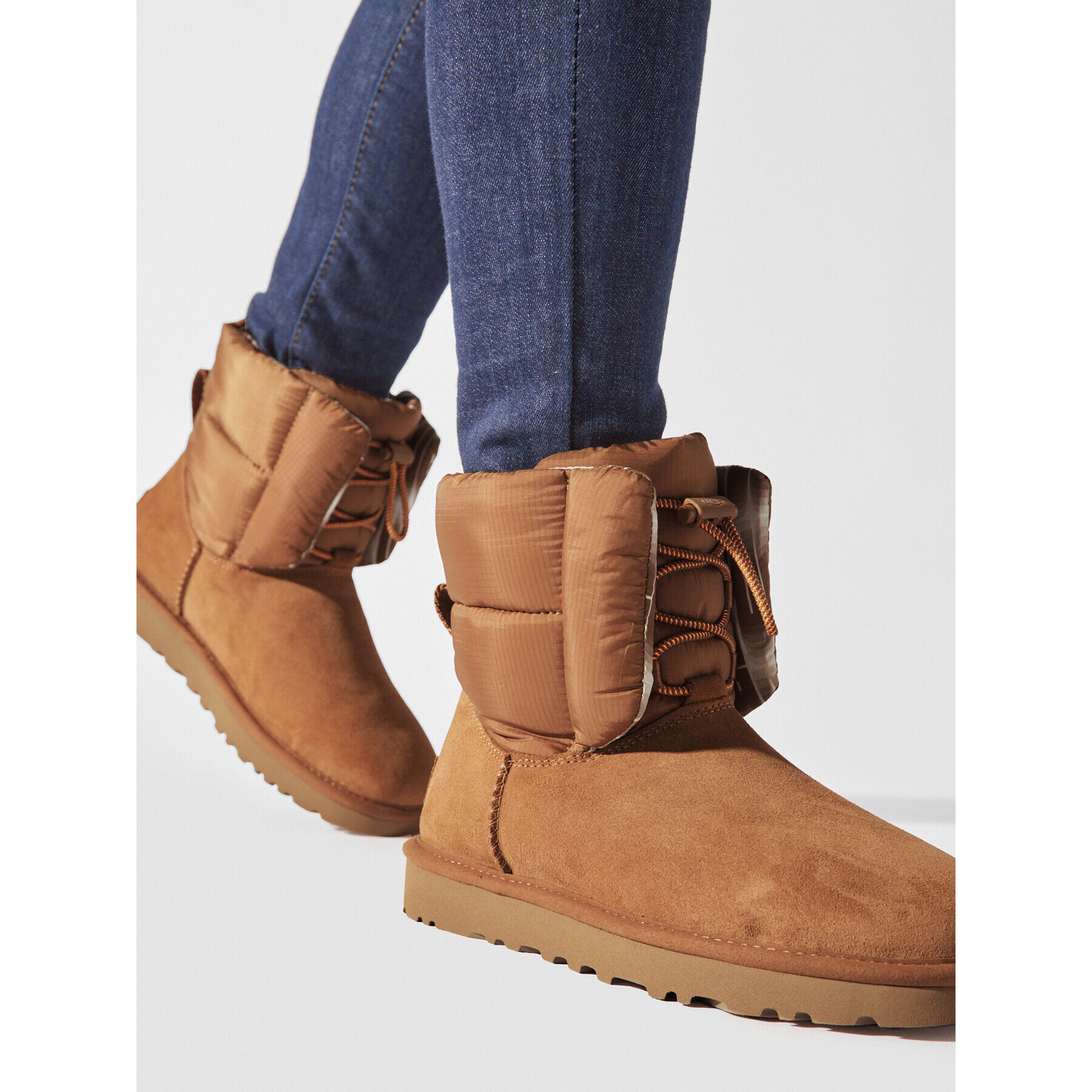 Ugg Боти W Classic Mix Toggle 1130670 Кафяв - Pepit.bg