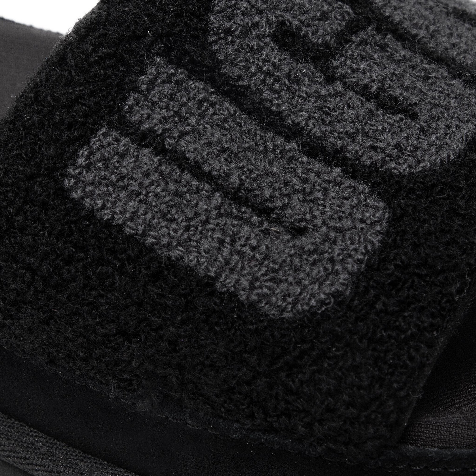 Ugg Чехли W Laton 1126350 Черен - Pepit.bg