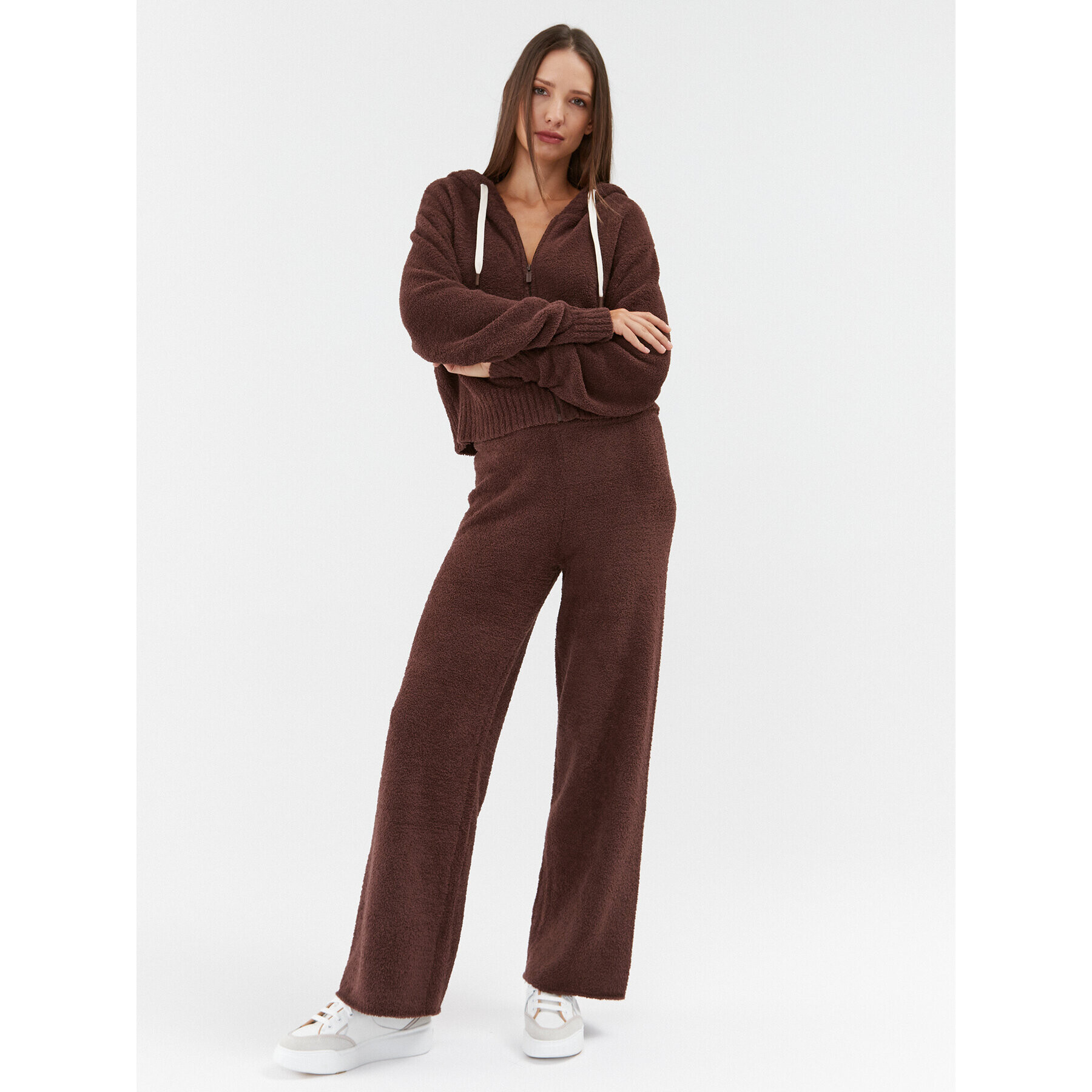 Ugg Долнище анцуг Terri 1121077 Кафяв Relaxed Fit - Pepit.bg
