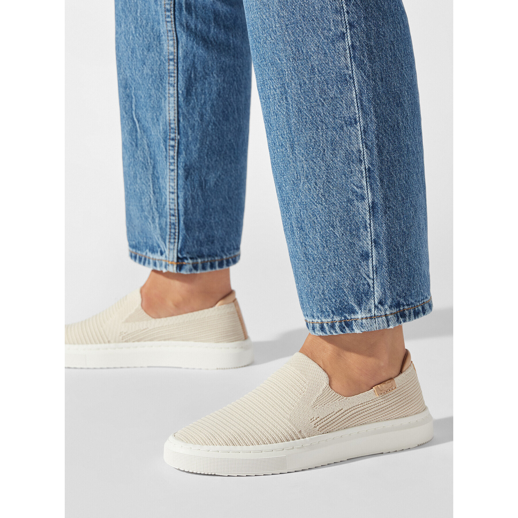 Ugg Гуменки W Alameda Sammy 1136841 Бежов - Pepit.bg