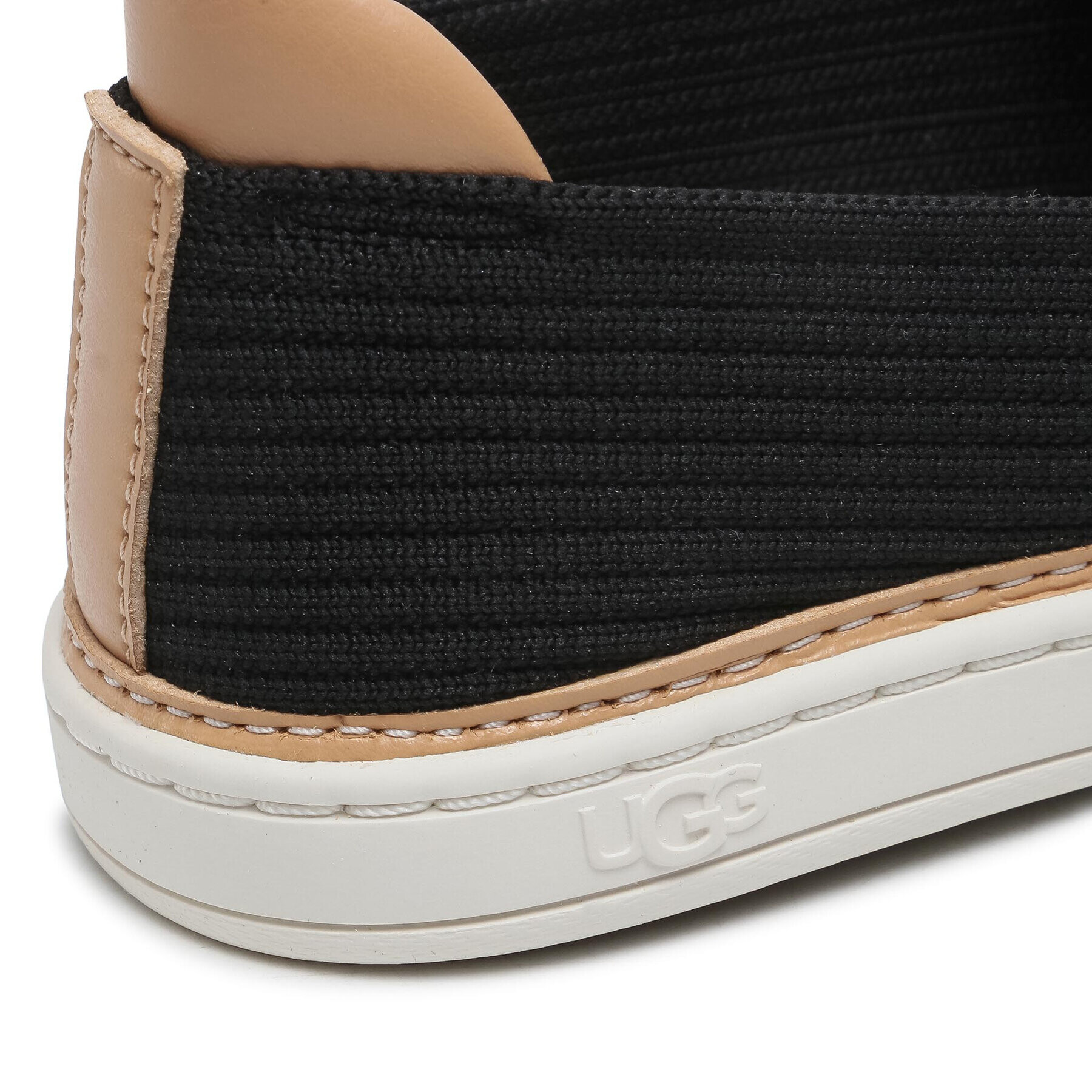 Ugg Гуменки W Sammy 1112259 Черен - Pepit.bg