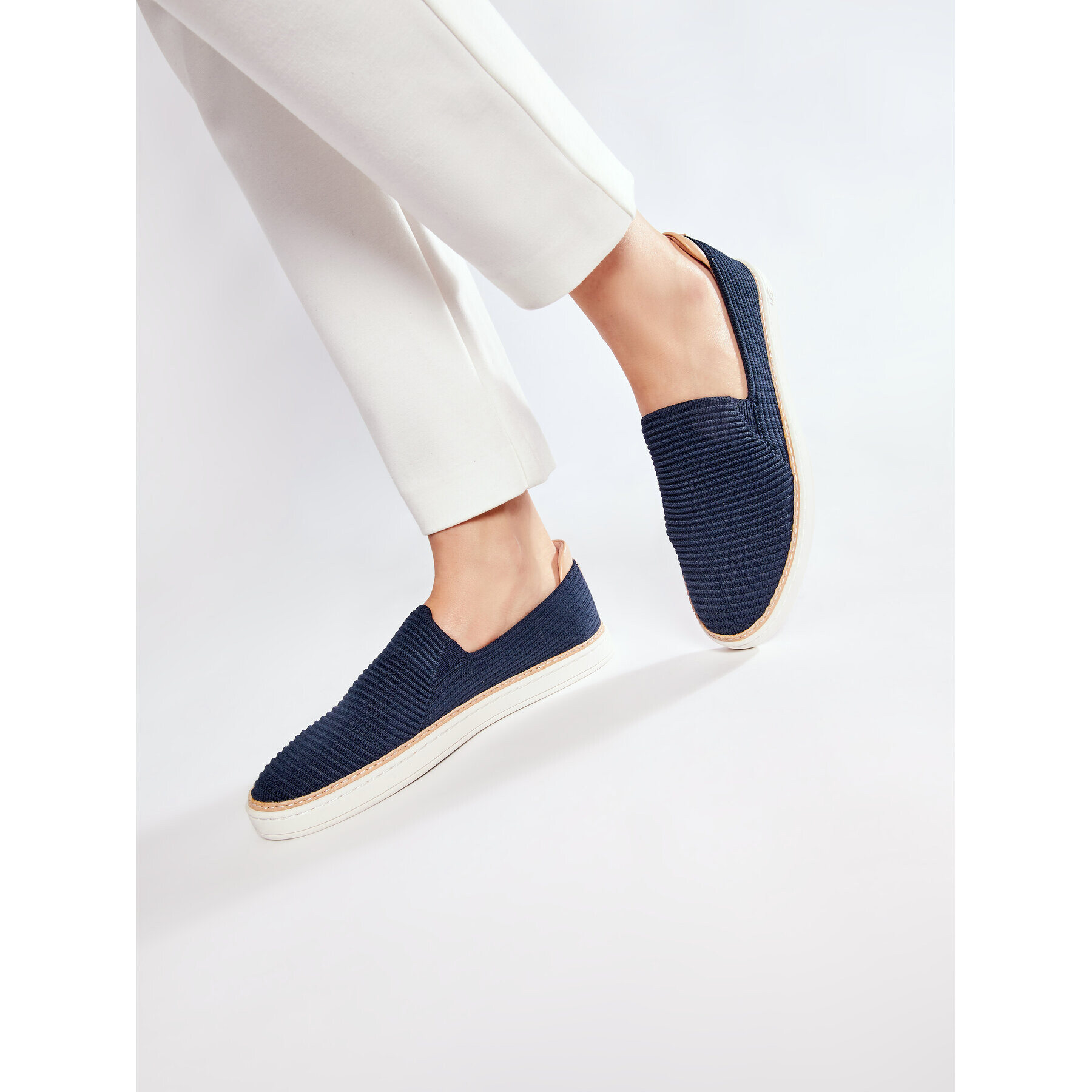 Ugg Гуменки W Sammy 1112259 Тъмносин - Pepit.bg