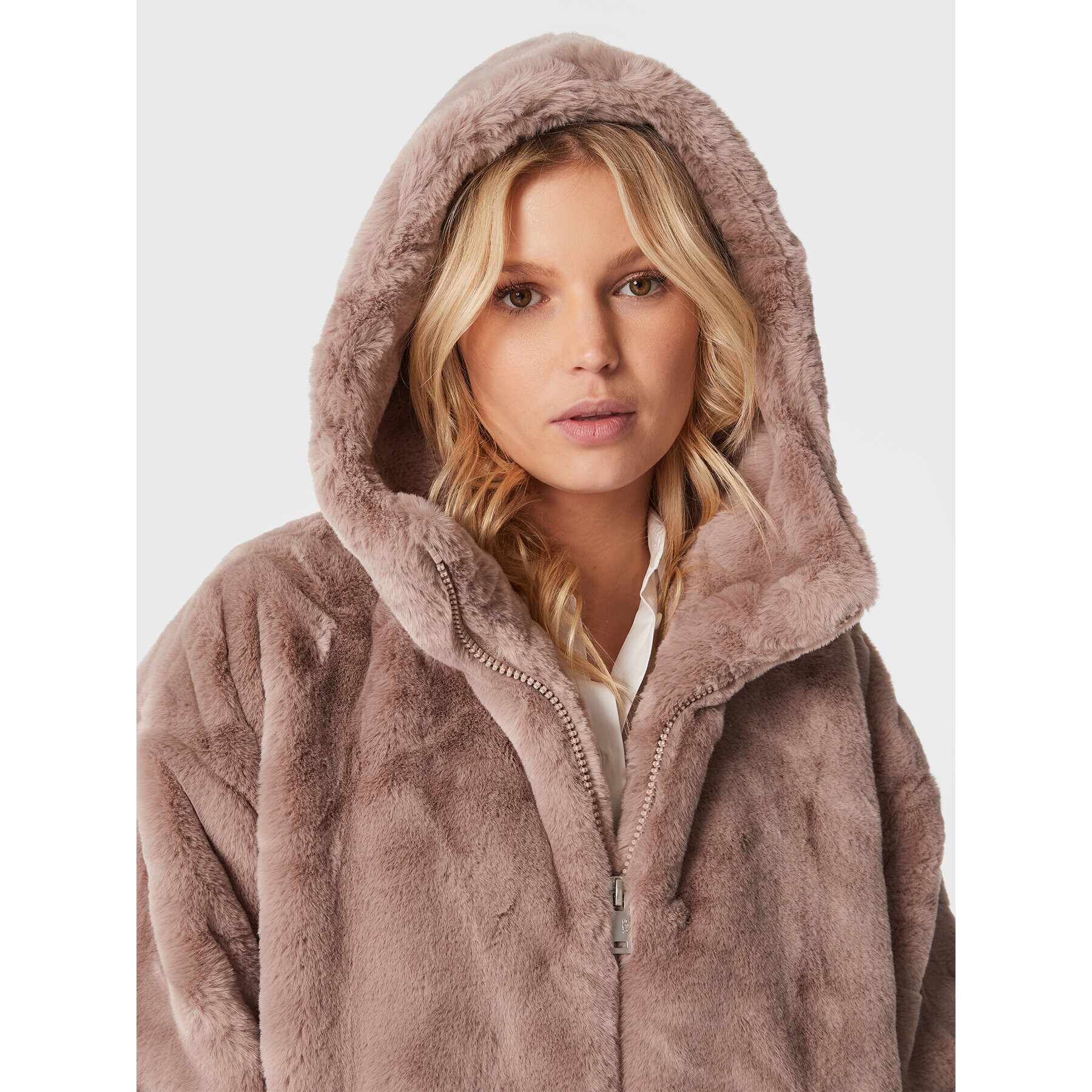 Ugg Кожено палто Koko 1117512 Бежов Oversize - Pepit.bg