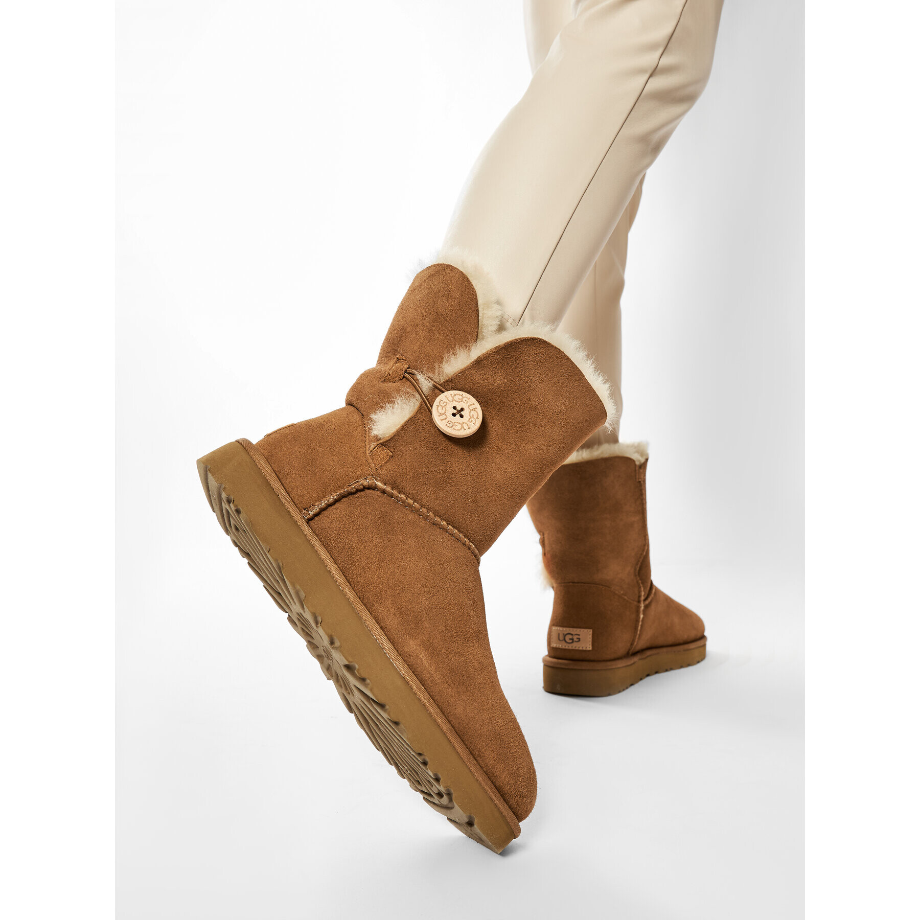 Ugg Обувки W Bailey Button II 1016226 Кафяв - Pepit.bg