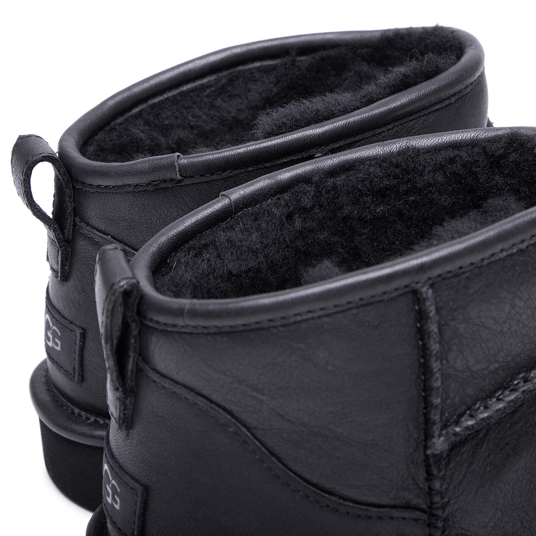 Ugg Обувки W Clasic Ultra Mini 1117534 Черен - Pepit.bg