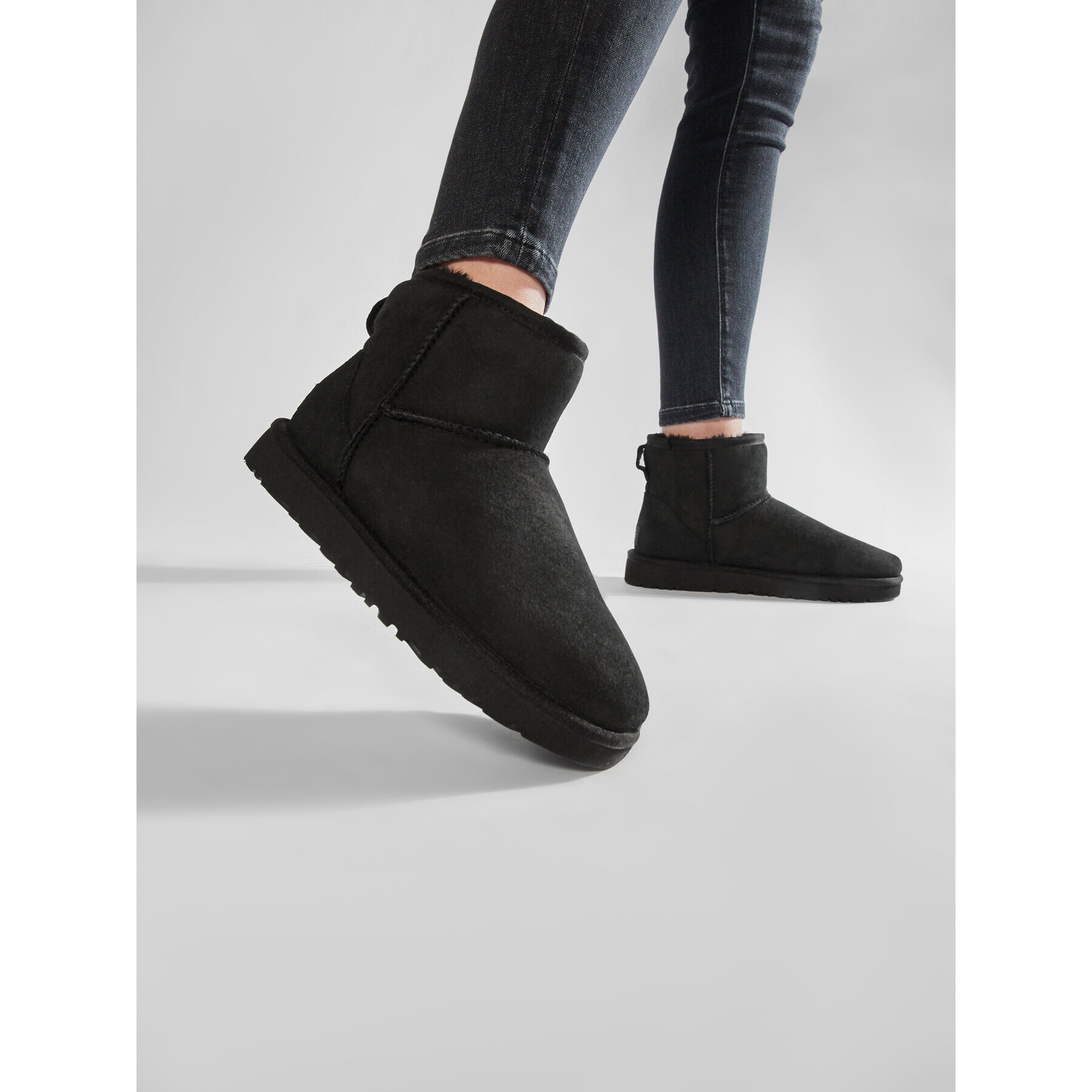 Ugg Апрески W Classic Mini II 1016222 Черен - Pepit.bg