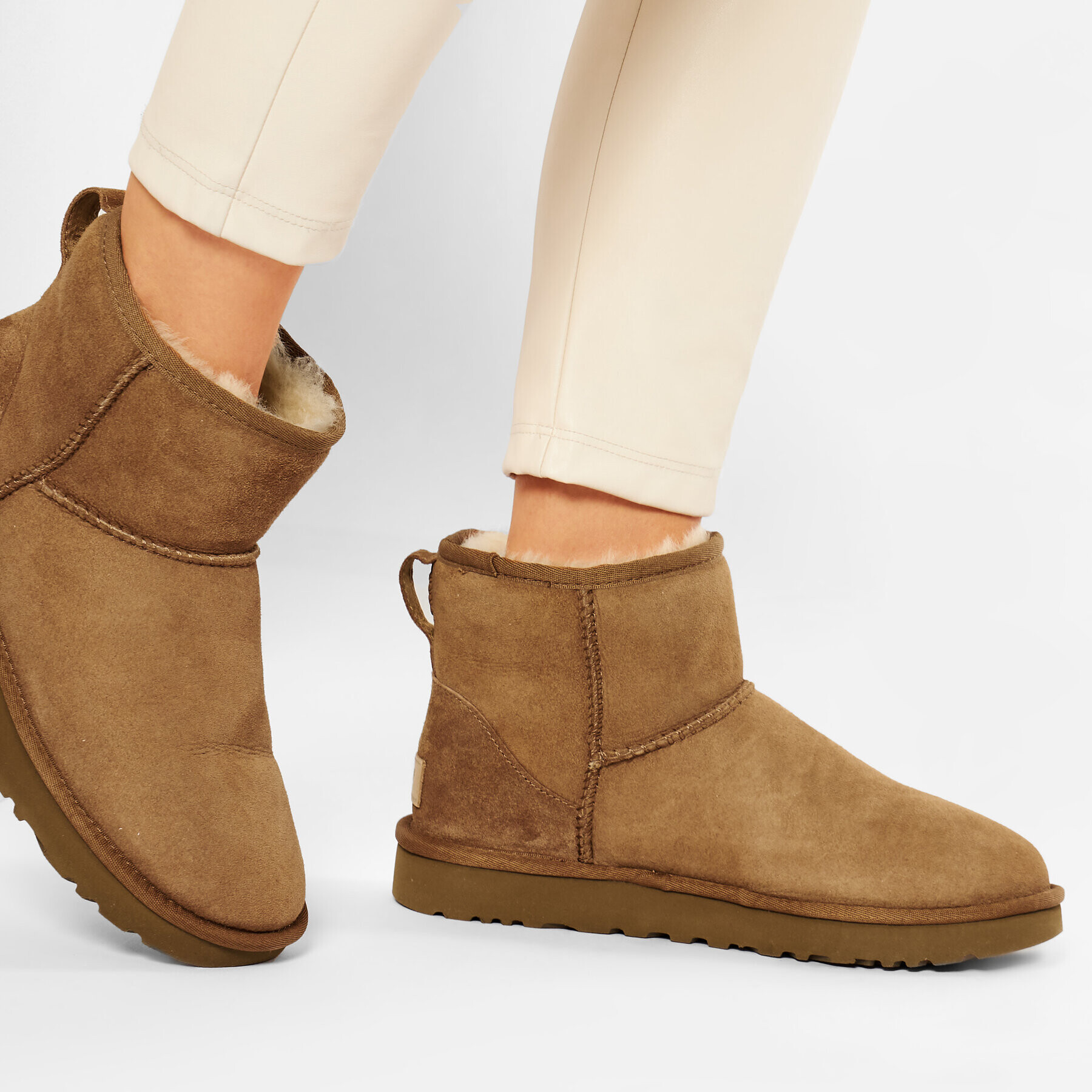 Ugg Обувки W Classic Mini II 1016222 Кафяв - Pepit.bg