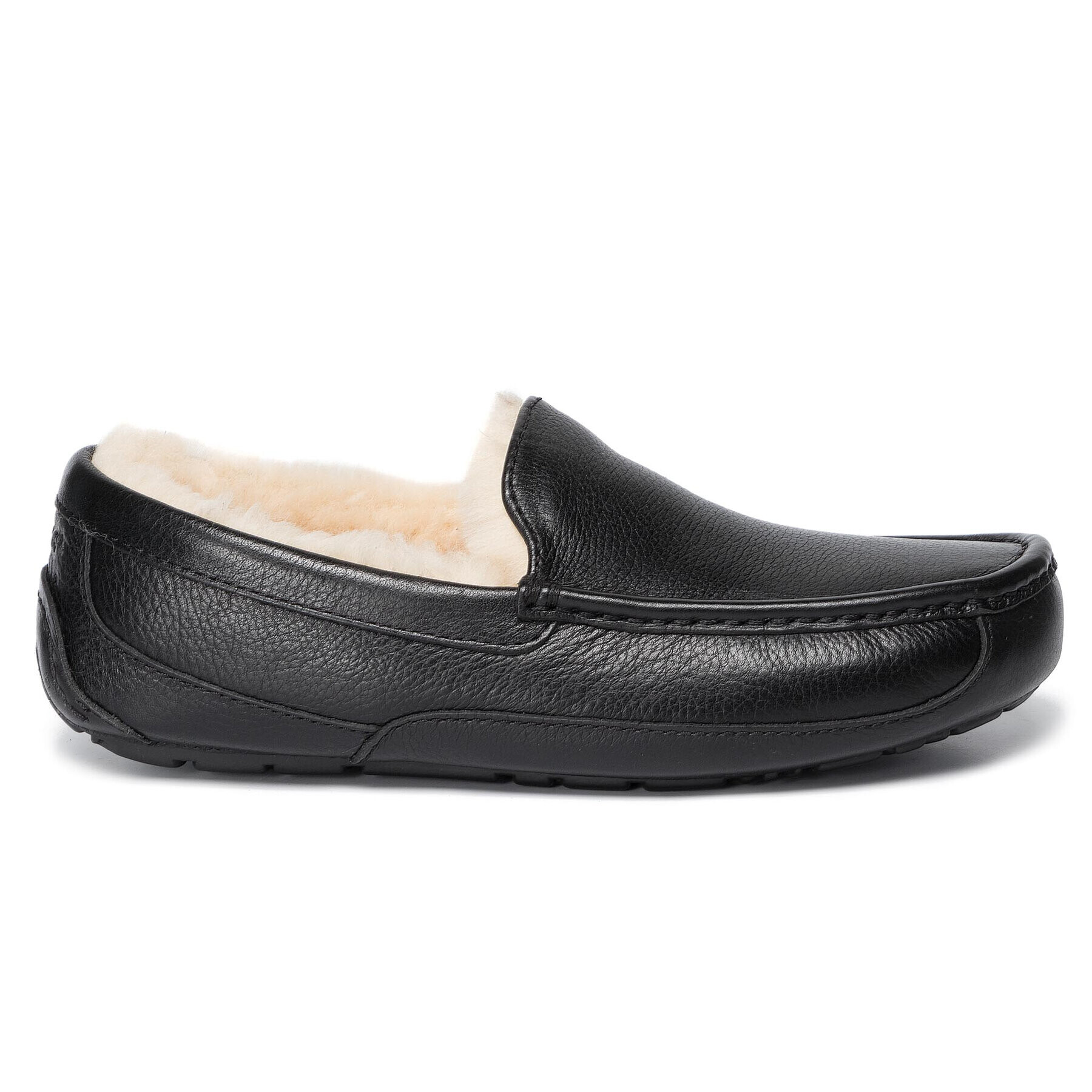 Ugg Пантофи M Ascot 5379B Черен - Pepit.bg