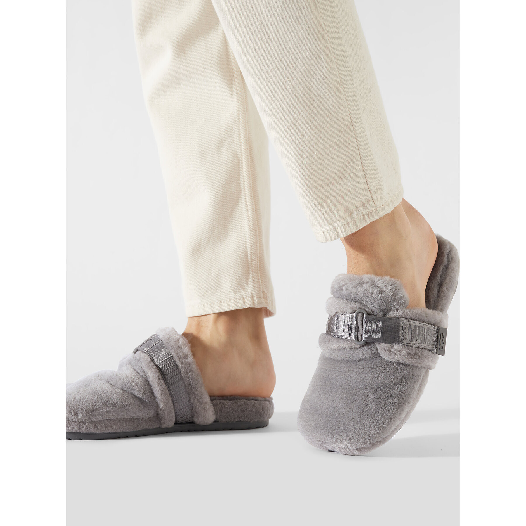 Ugg Пантофи M Fluff It 1118150 Сив - Pepit.bg