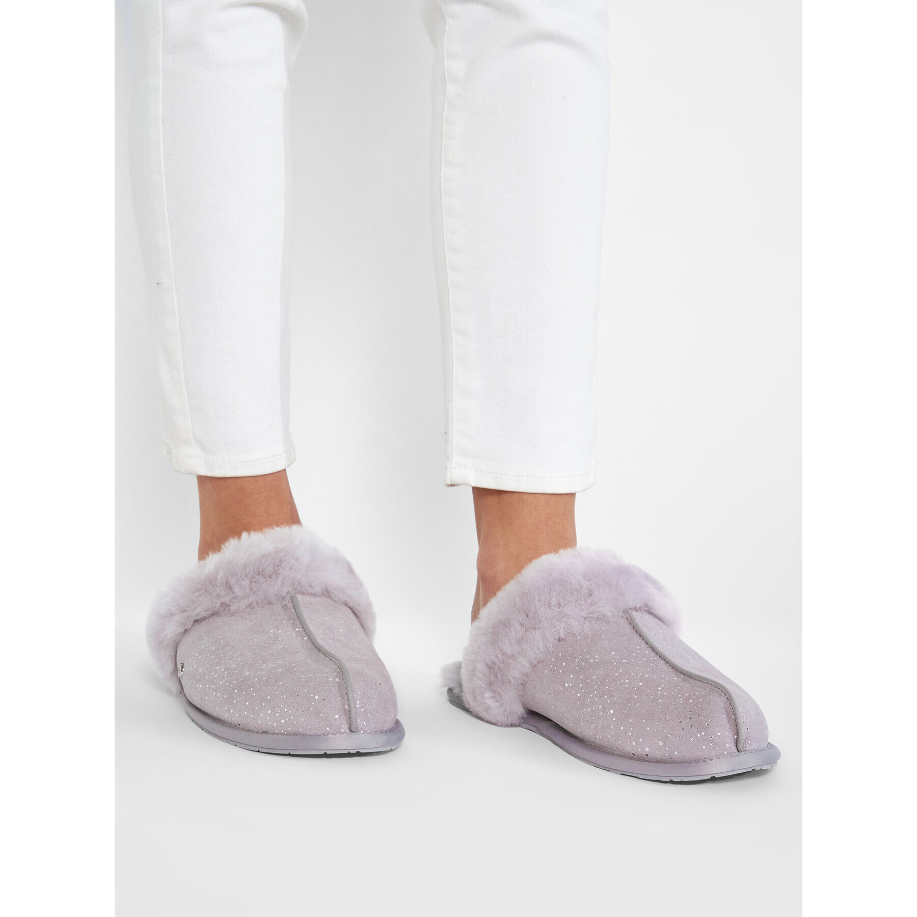 Ugg Пантофи W Scuffette II Metellic Spots 1137530 Сив - Pepit.bg