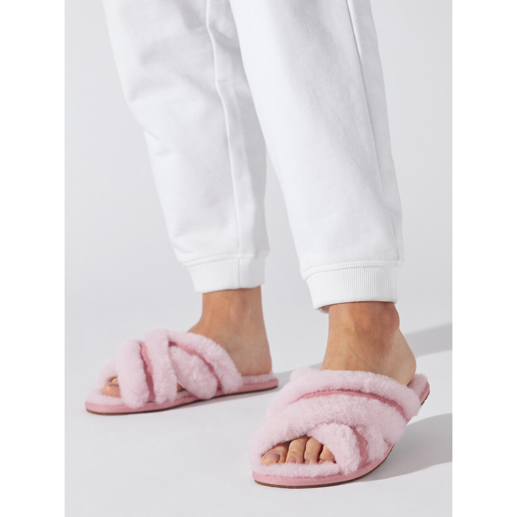 Ugg Пантофи W Scuffita 1123572 Розов - Pepit.bg