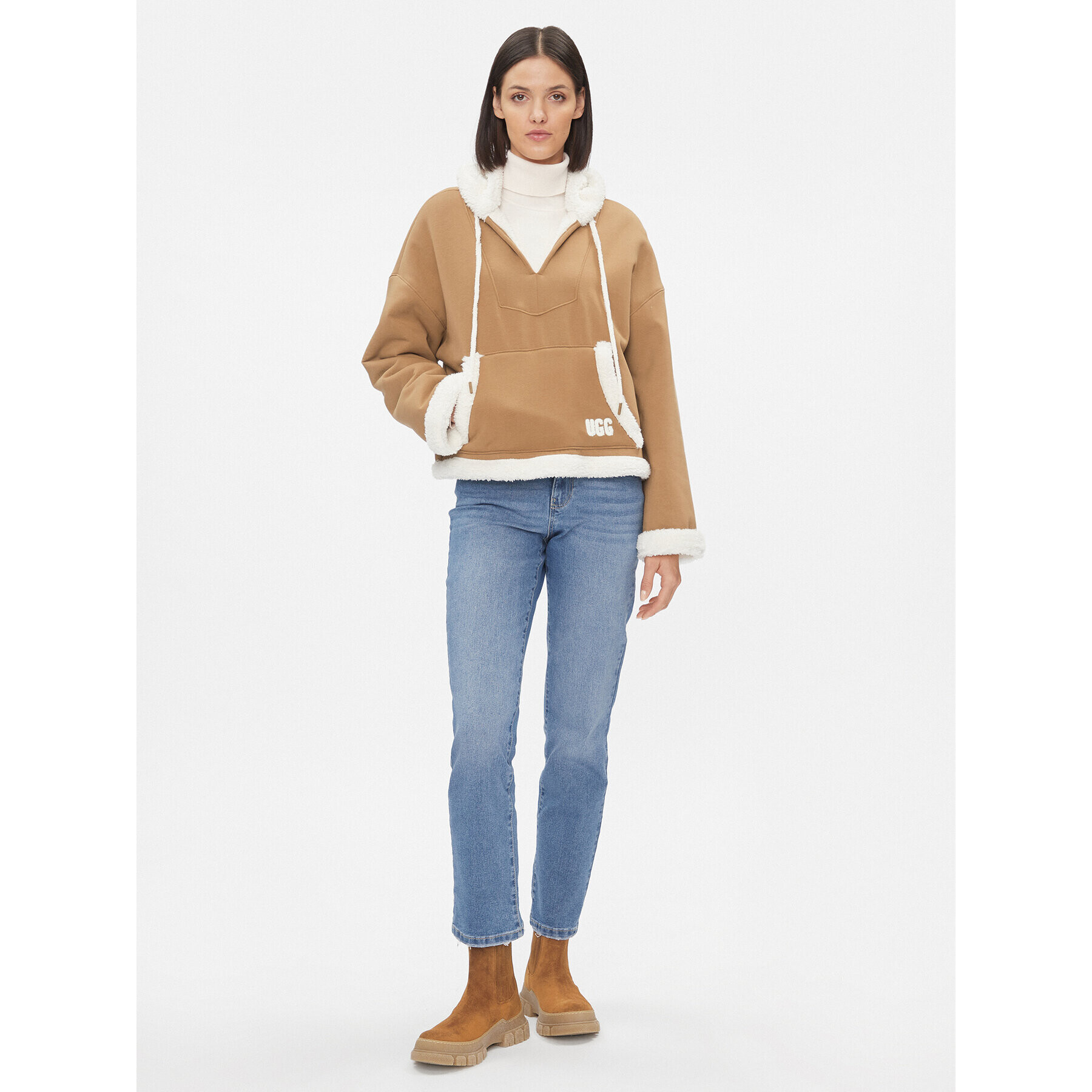 Ugg Суитшърт Sharonn 1144457 Кафяв Relaxed Fit - Pepit.bg