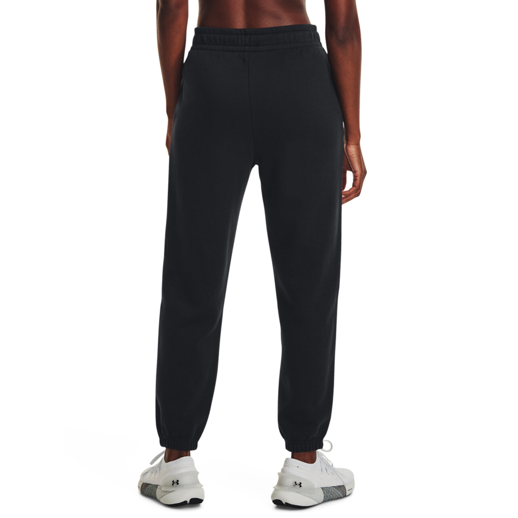 Under Armour Долнище анцуг Essential Fleece Joggers 1373034 Черен Regular Fit - Pepit.bg