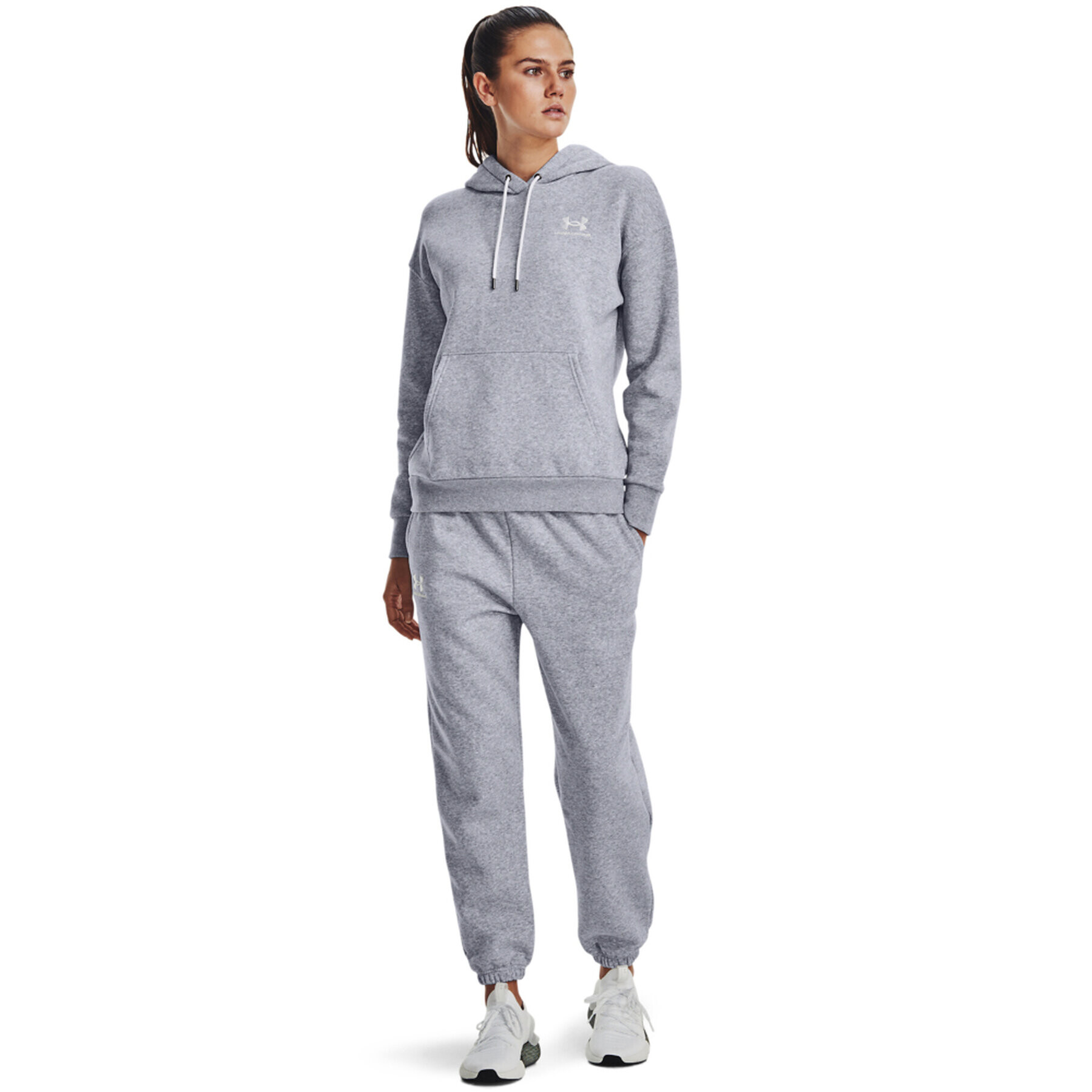 Under Armour Долнище анцуг Essential Fleece Joggers 1373034 Сив Regular Fit - Pepit.bg