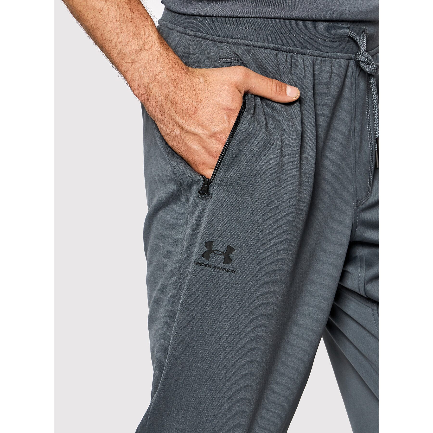 Under Armour Долнище анцуг Ua Sportstyle 1290261 Сив Relaxed Fit - Pepit.bg