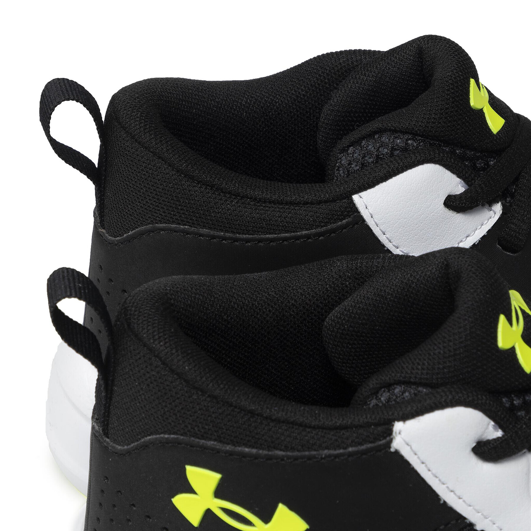 Under Armour Обувки GS Lockdown 5 3023533-102 Бял - Pepit.bg