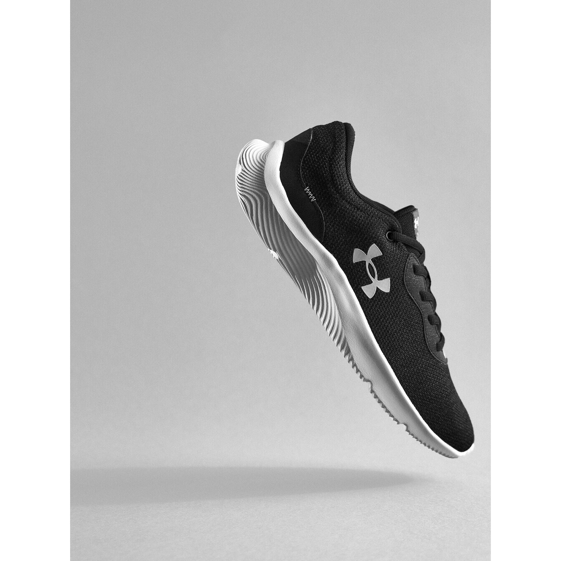 Under Armour Обувки Ua W Mojo 2 3024131-001 Черен - Pepit.bg