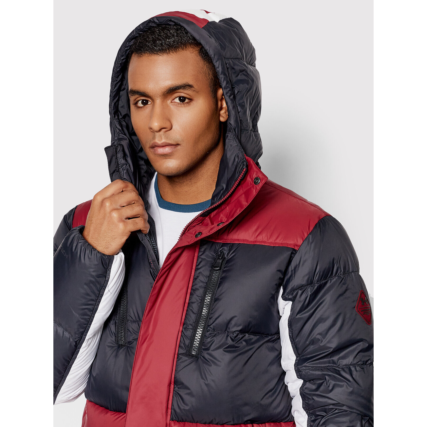 Under Armour Пухено яке Down Blocked 1364895 Черен Loose Fit - Pepit.bg