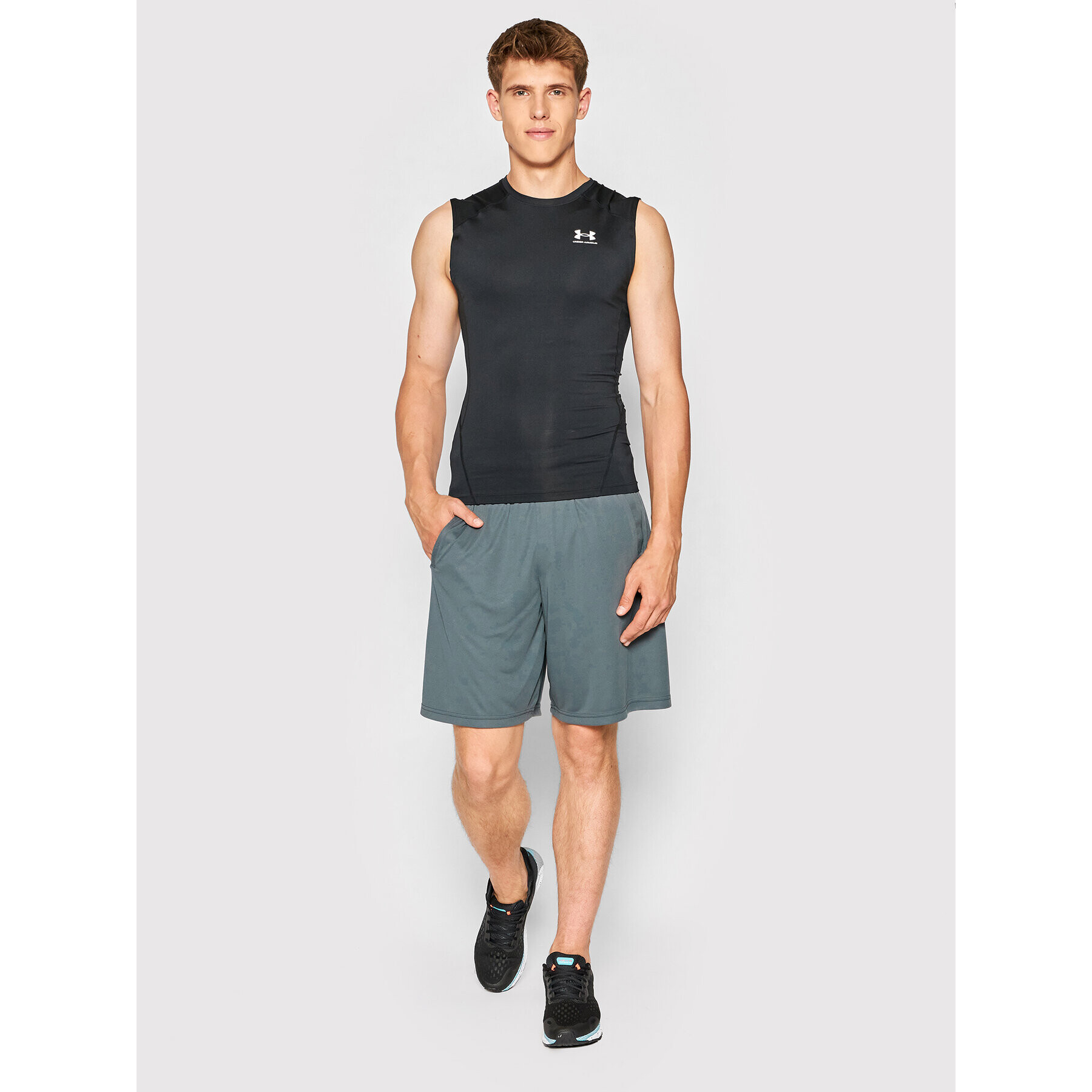 Under Armour Спортни шорти Tech™ Wordmark 1370400 Сив Loose Fit - Pepit.bg