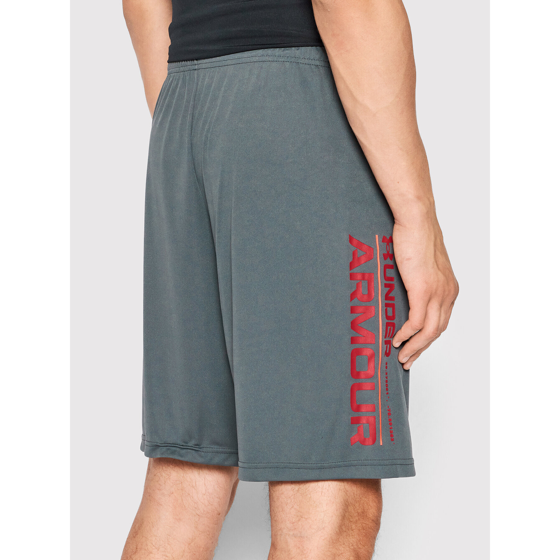 Under Armour Спортни шорти Tech™ Wordmark 1370400 Сив Loose Fit - Pepit.bg