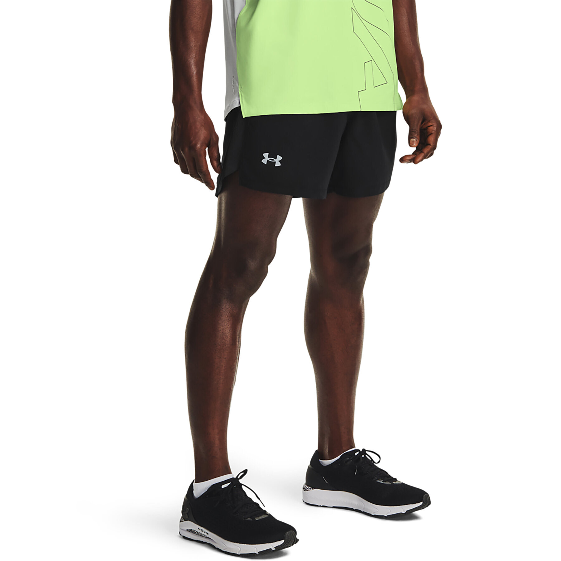 Under Armour Спортни шорти UA LAUNCH 5'' SHORT 1361492 Черен Regular Fit - Pepit.bg