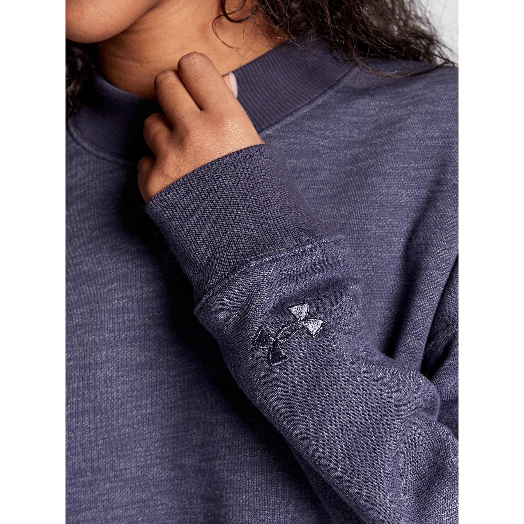 Under Armour Суитшърт Essential Fleece 1374108 Виолетов Regular Fit - Pepit.bg
