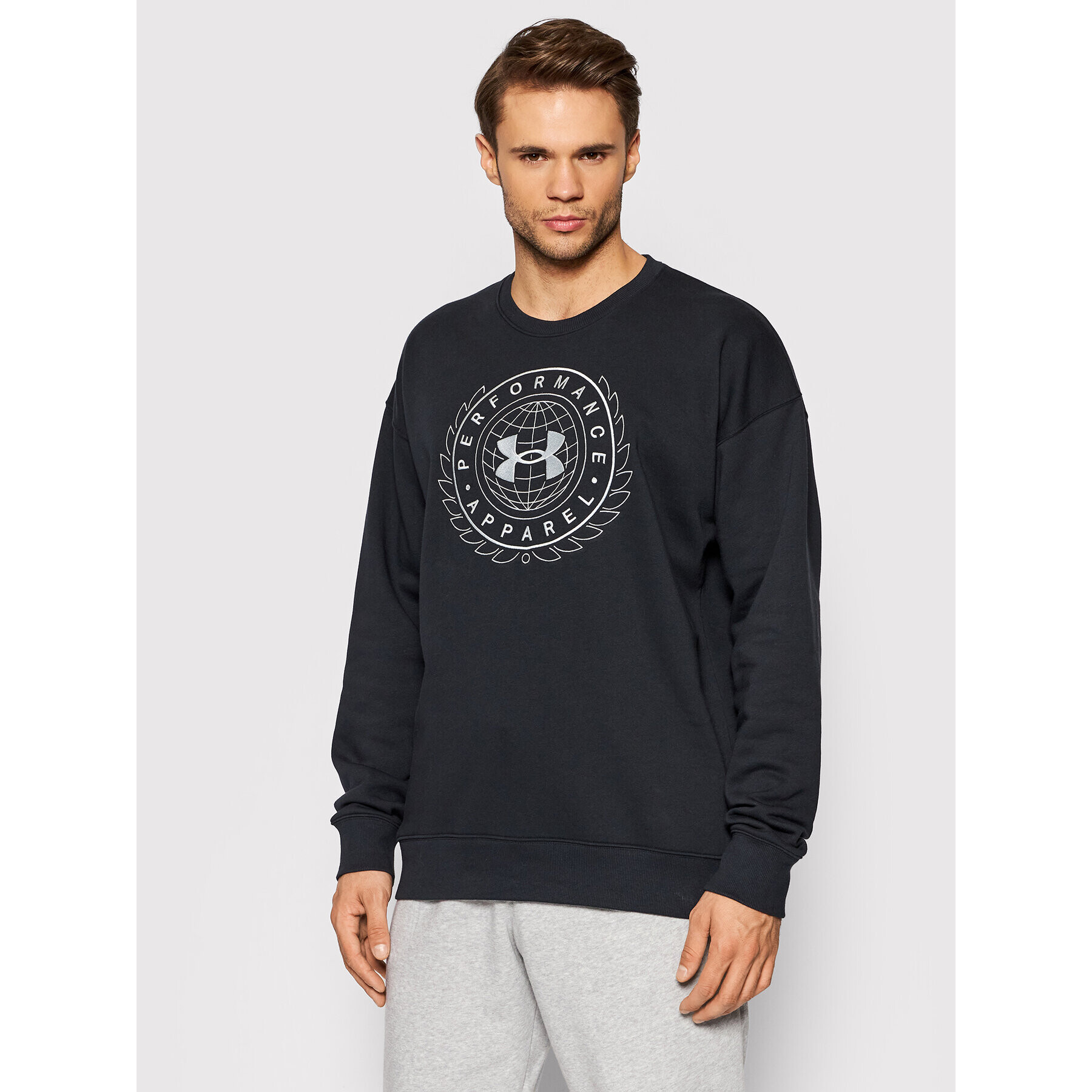 Under Armour Суитшърт Rivel Fleece Alma Mater 1366298 Черен Loose Fit - Pepit.bg