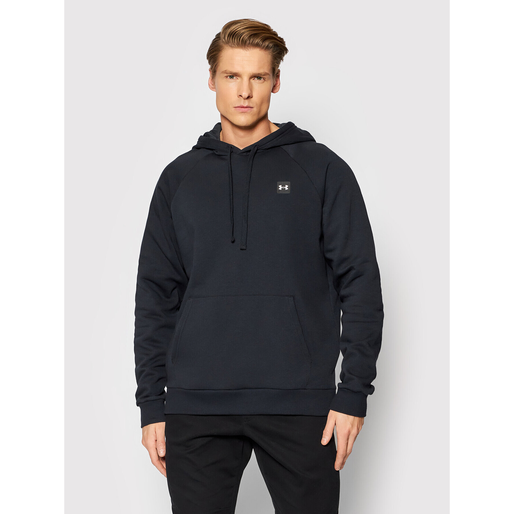 Under Armour Суитшърт Ua Rival 1357092 Черен Relaxed Fit - Pepit.bg