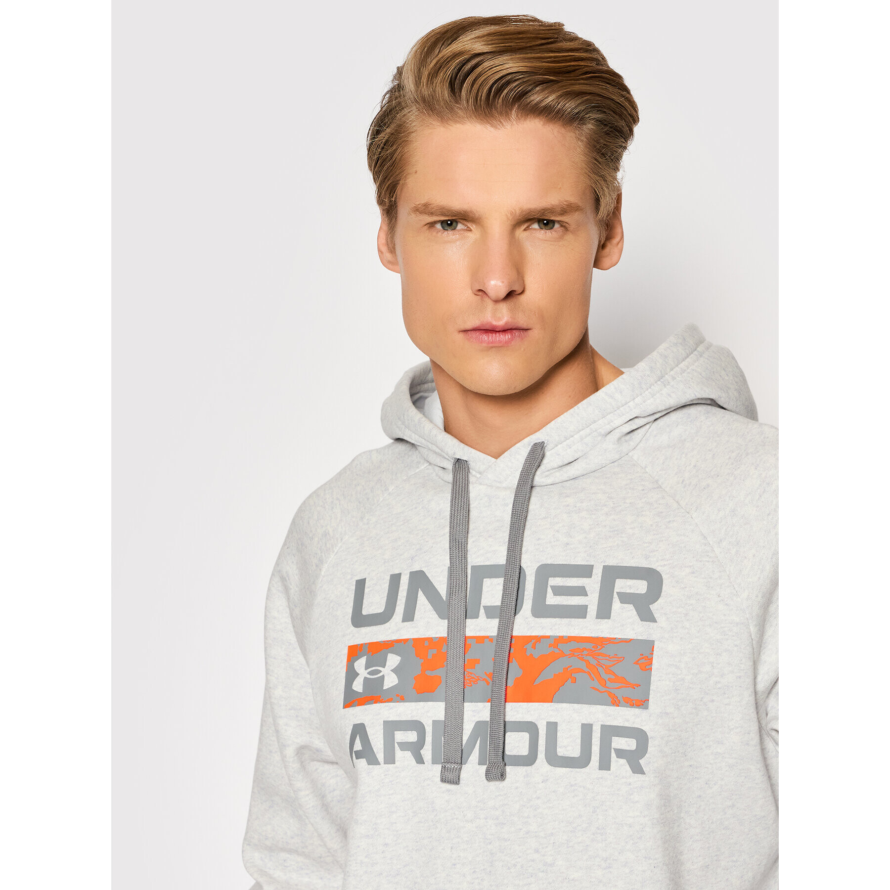 Under Armour Суитшърт Ua Rival 1366363 Сив Relaxed Fit - Pepit.bg