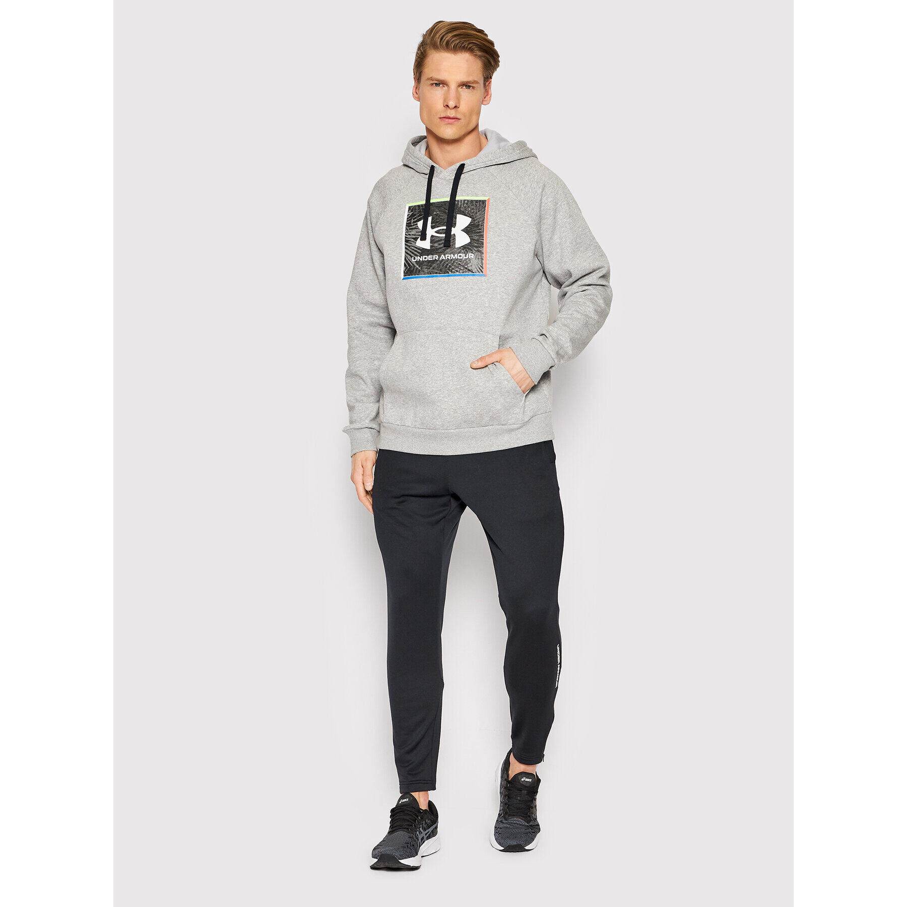 Under Armour Суитшърт Ua Rival Fleece Graphic 1370349 Сив Regular Fit - Pepit.bg