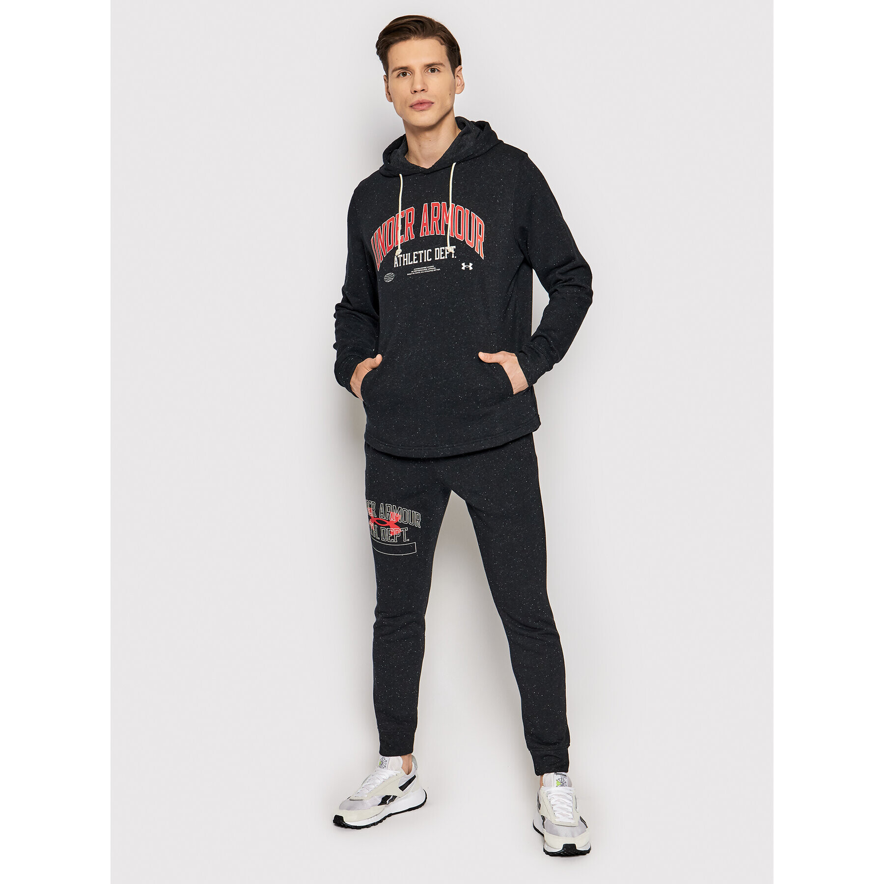 Under Armour Суитшърт Ua Rival Terry Athletic Department 1370354 Черен Regular Fit - Pepit.bg