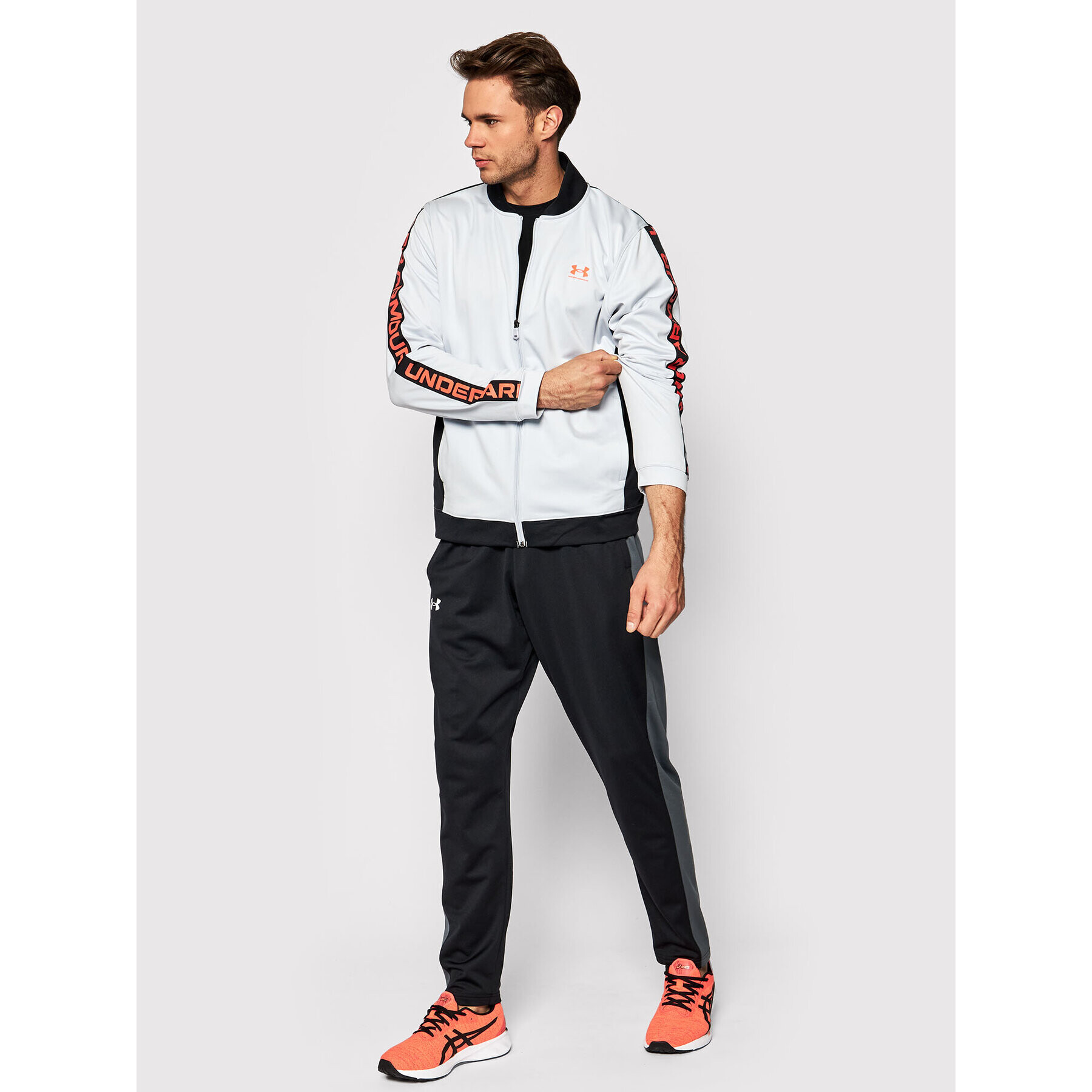 Under Armour Суитшърт Ua Tricot Fashion 1366208 Бял Relaxed Fit - Pepit.bg