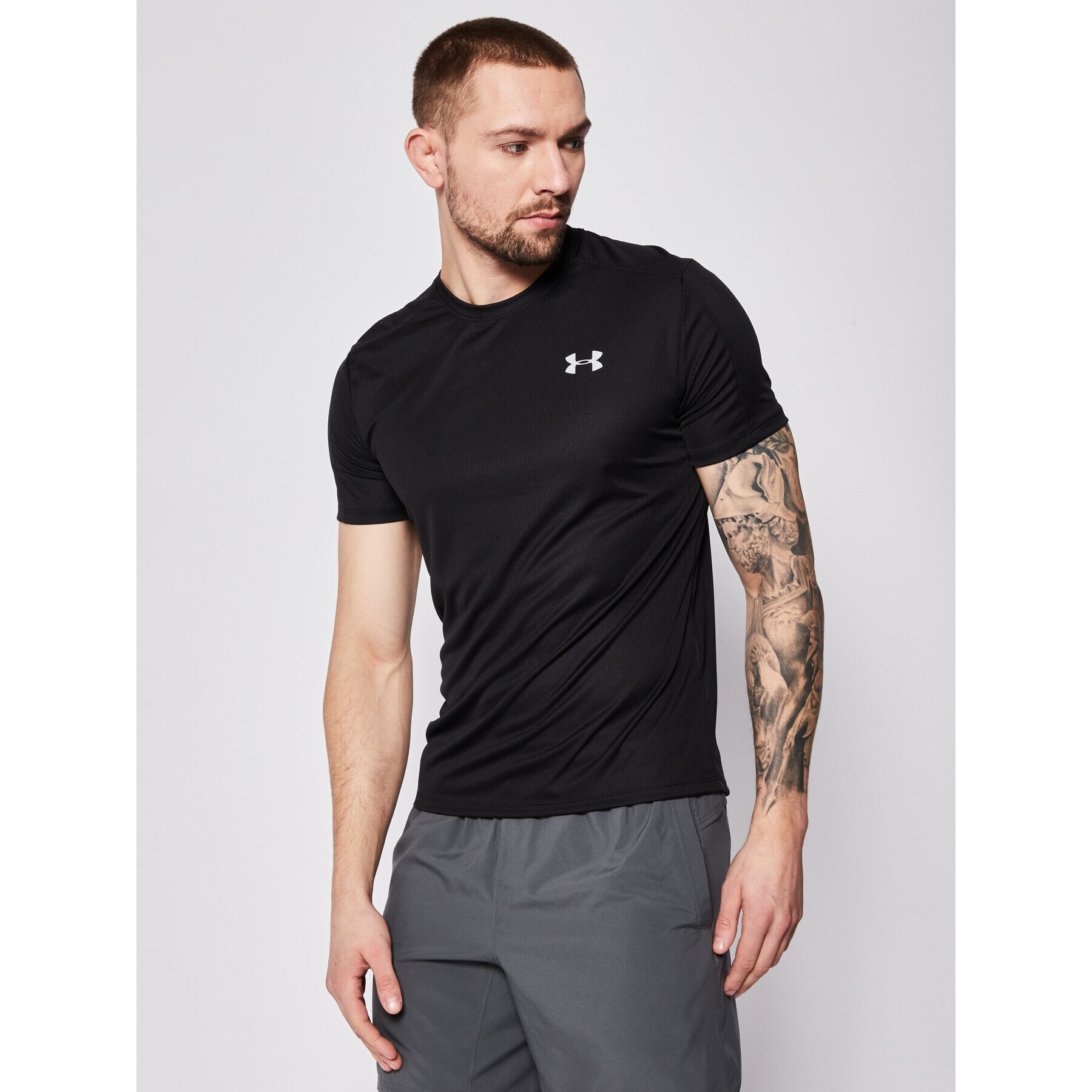 Under Armour Тениска от техническо трико Ua Speed Stride 1326564 Черен Fitted Fit - Pepit.bg